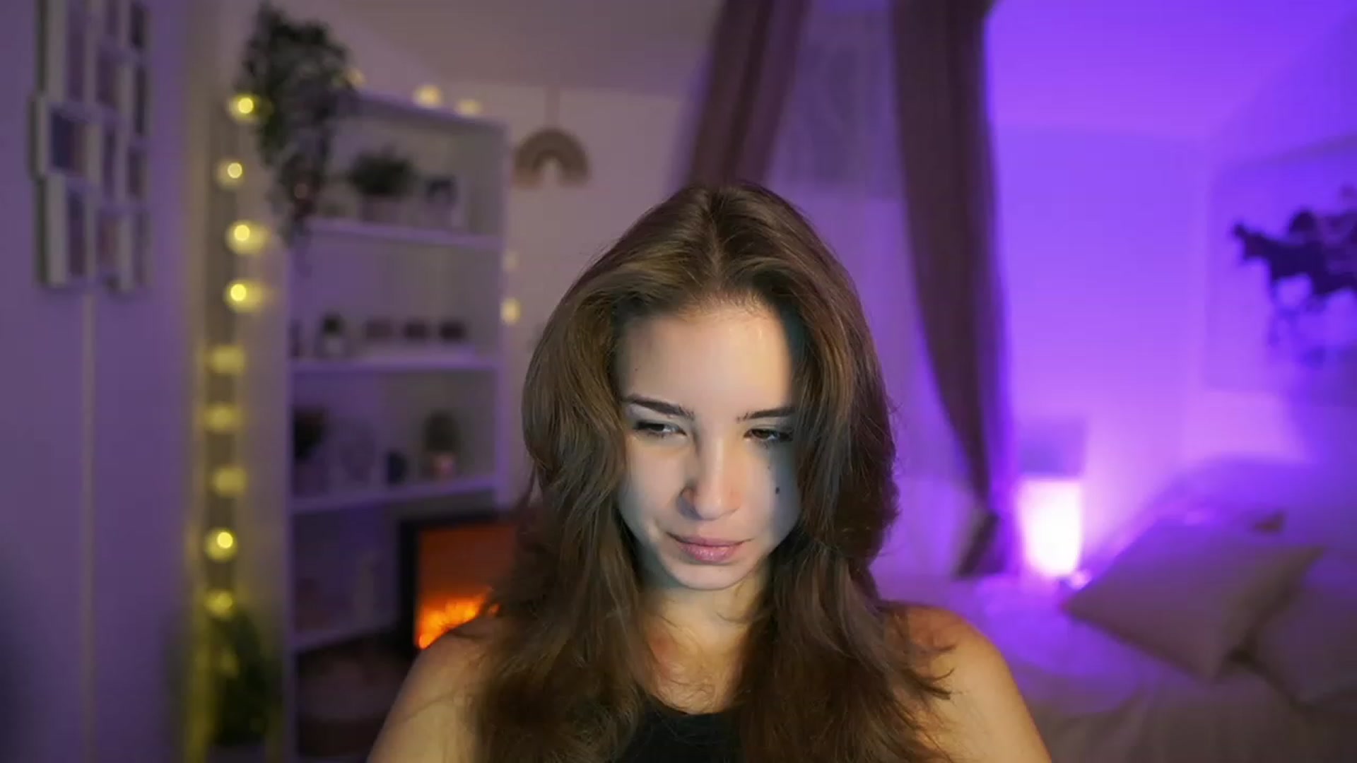 Gallery image thumbnail from Shy_jane's myfreecams stream on, 10/10/2023, 08:48 image 18 of 20