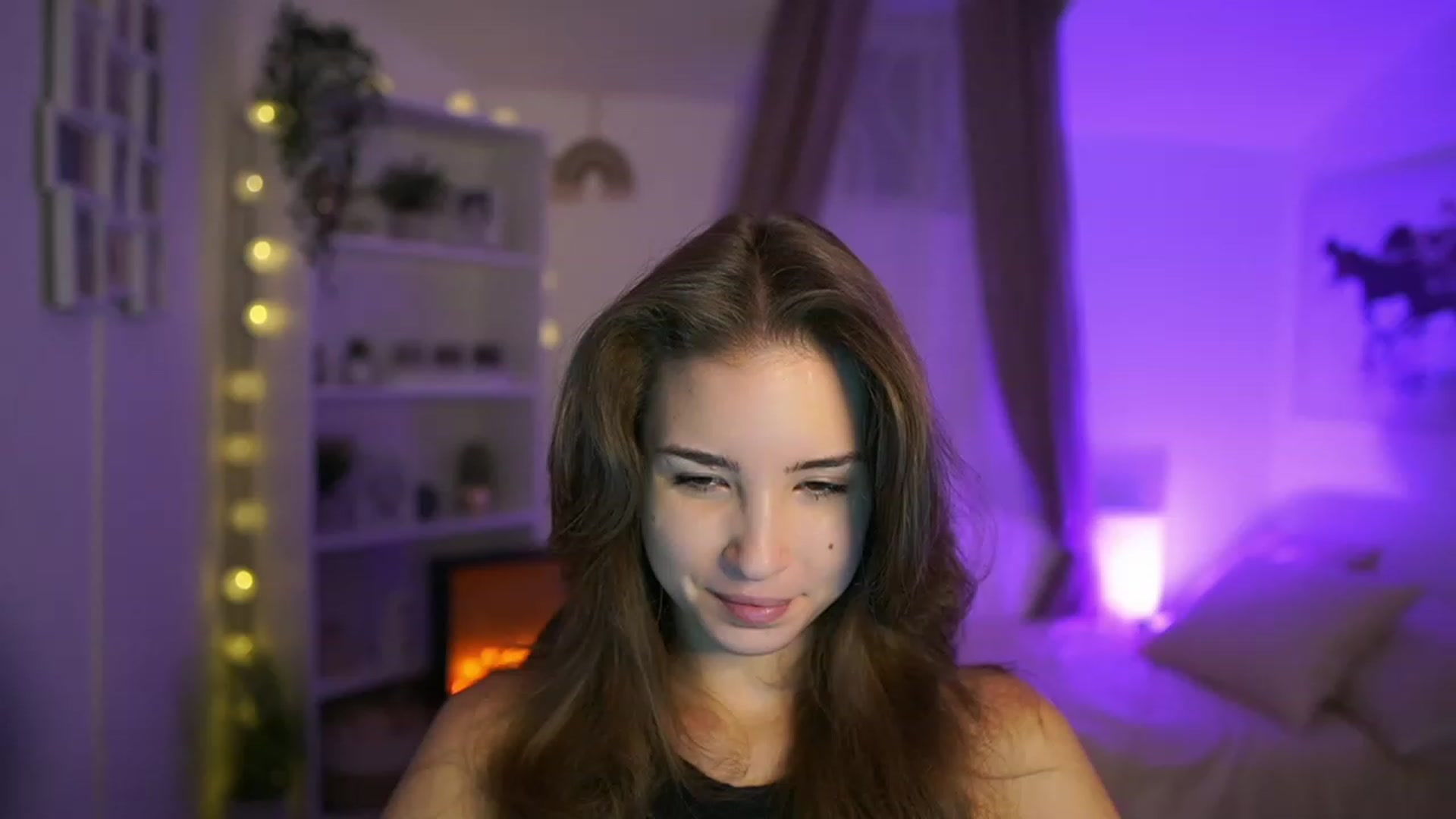 Gallery image thumbnail from Shy_jane's myfreecams stream on, 10/10/2023, 08:48 image 4 of 20
