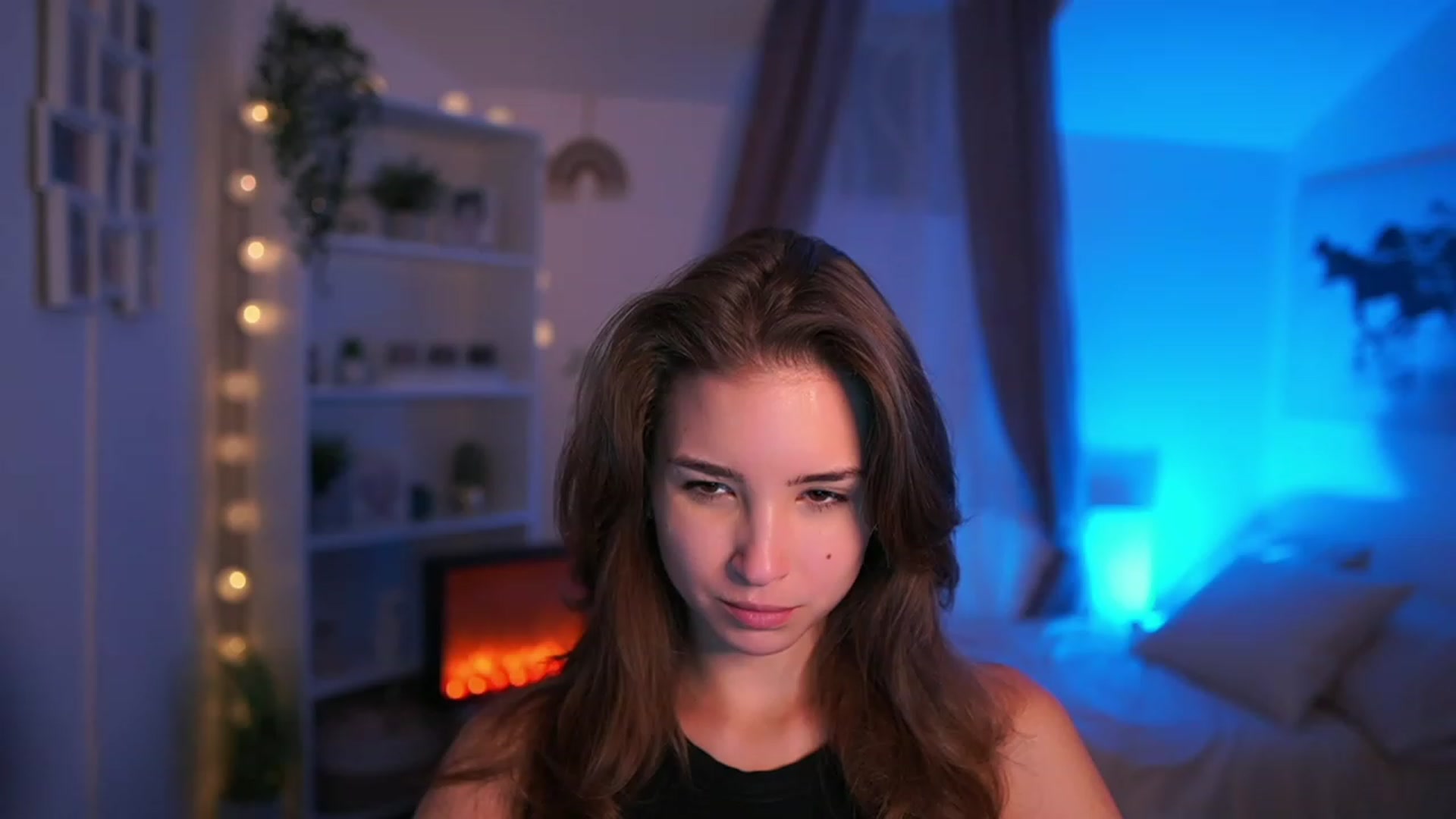 Gallery image thumbnail from Shy_jane's myfreecams stream on, 10/10/2023, 12:42 image 1 of 20