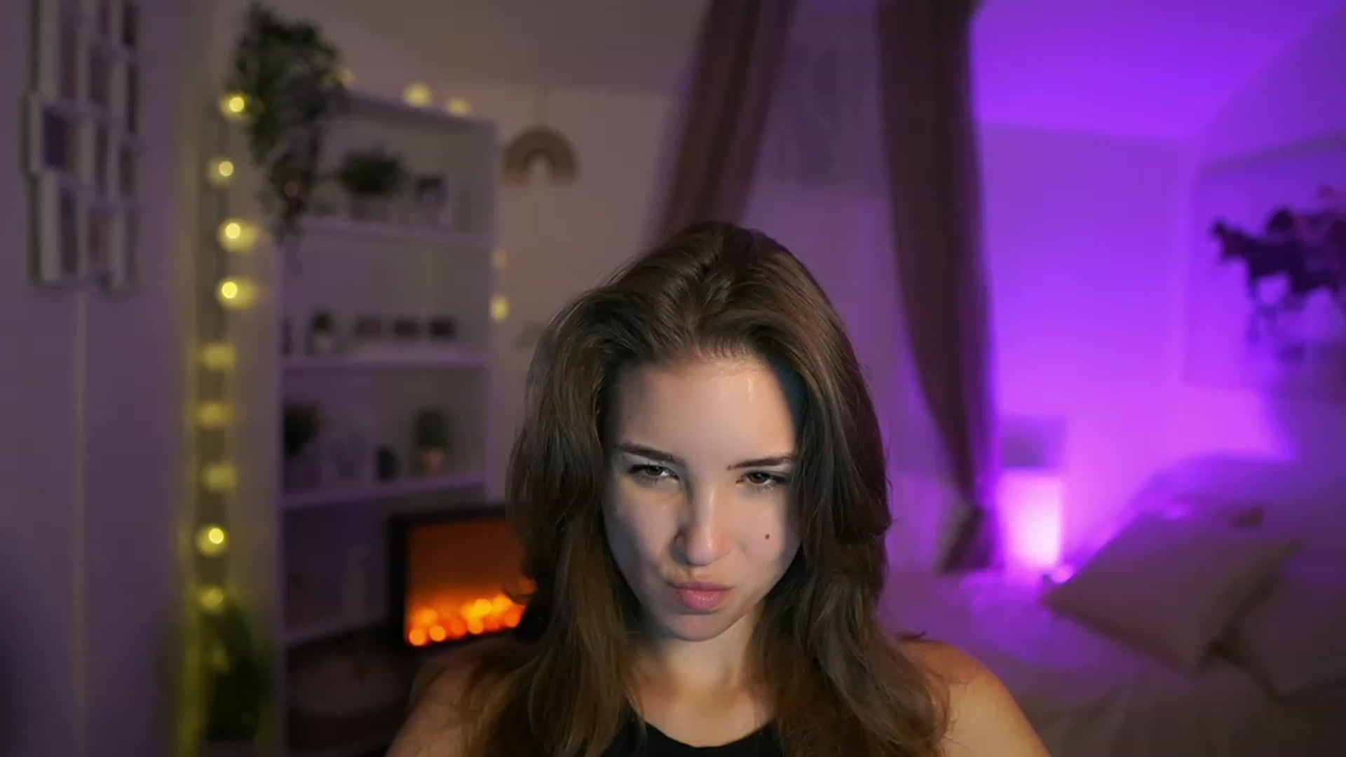 Gallery image thumbnail from Shy_jane's myfreecams stream on, 10/10/2023, 12:42 image 6 of 20