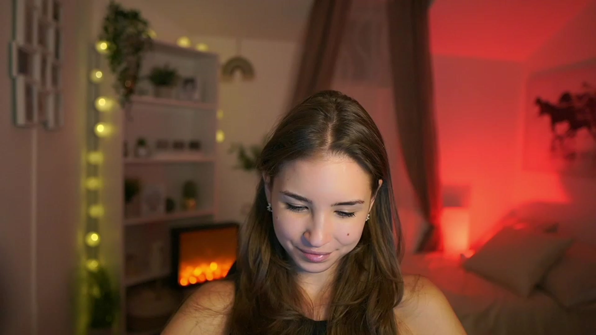 Gallery image thumbnail from Shy_jane's myfreecams stream on, 10/10/2023, 14:11 image 10 of 20