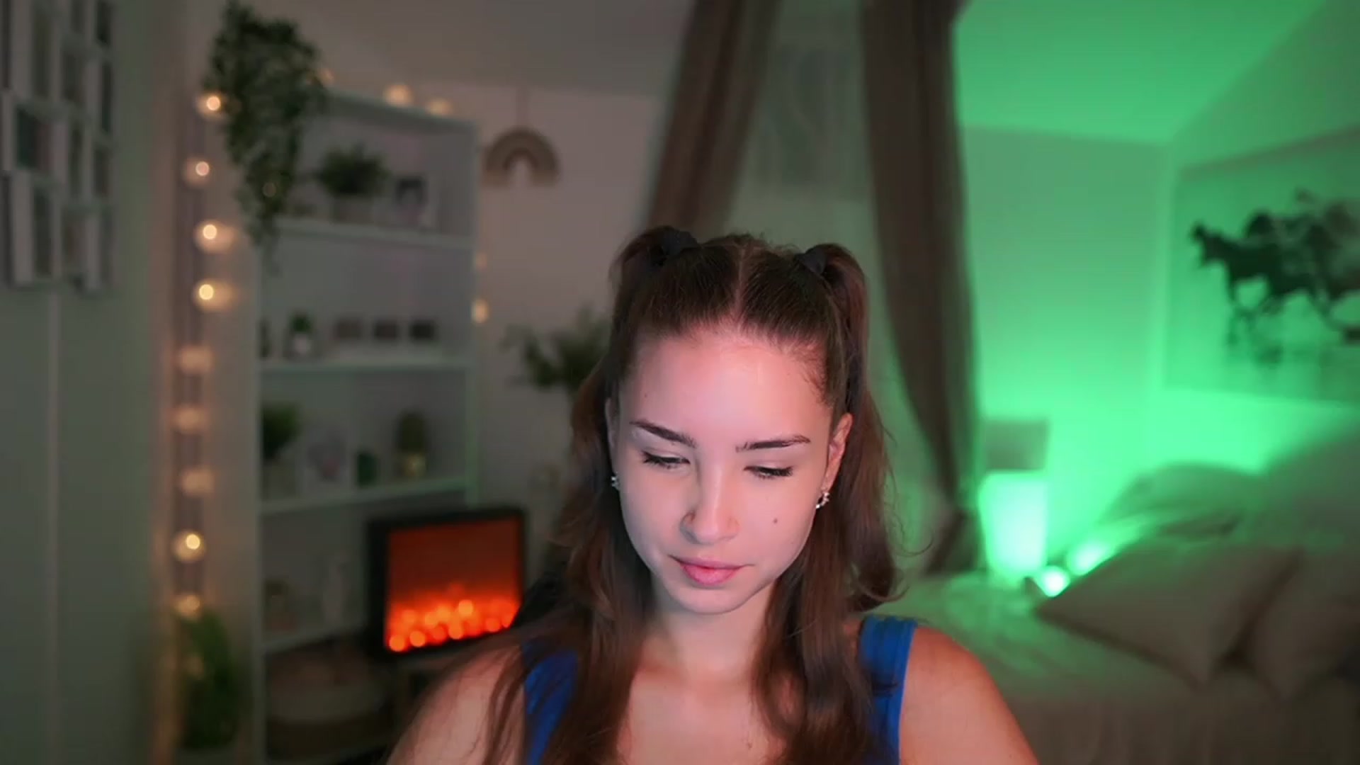 Gallery image thumbnail from Shy_jane's myfreecams stream on, 10/12/2023, 09:06 image 2 of 20