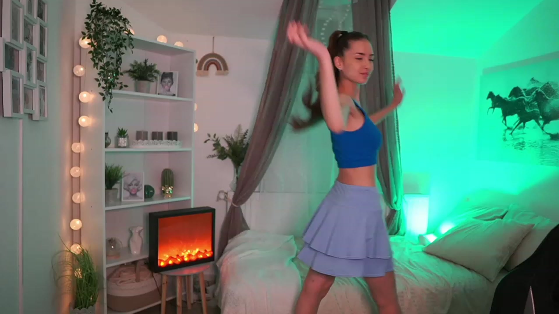 Gallery image thumbnail from Shy_jane's myfreecams stream on, 10/12/2023, 09:06 image 11 of 20