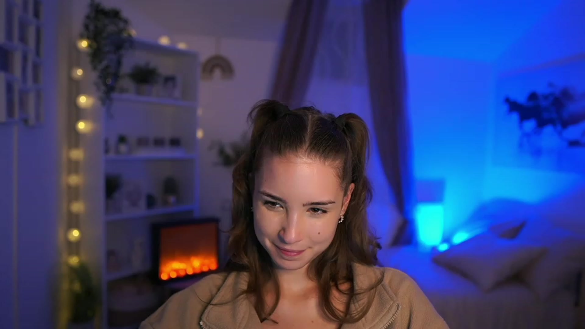 Gallery image thumbnail from Shy_jane's myfreecams stream on, 10/12/2023, 14:21 image 20 of 20