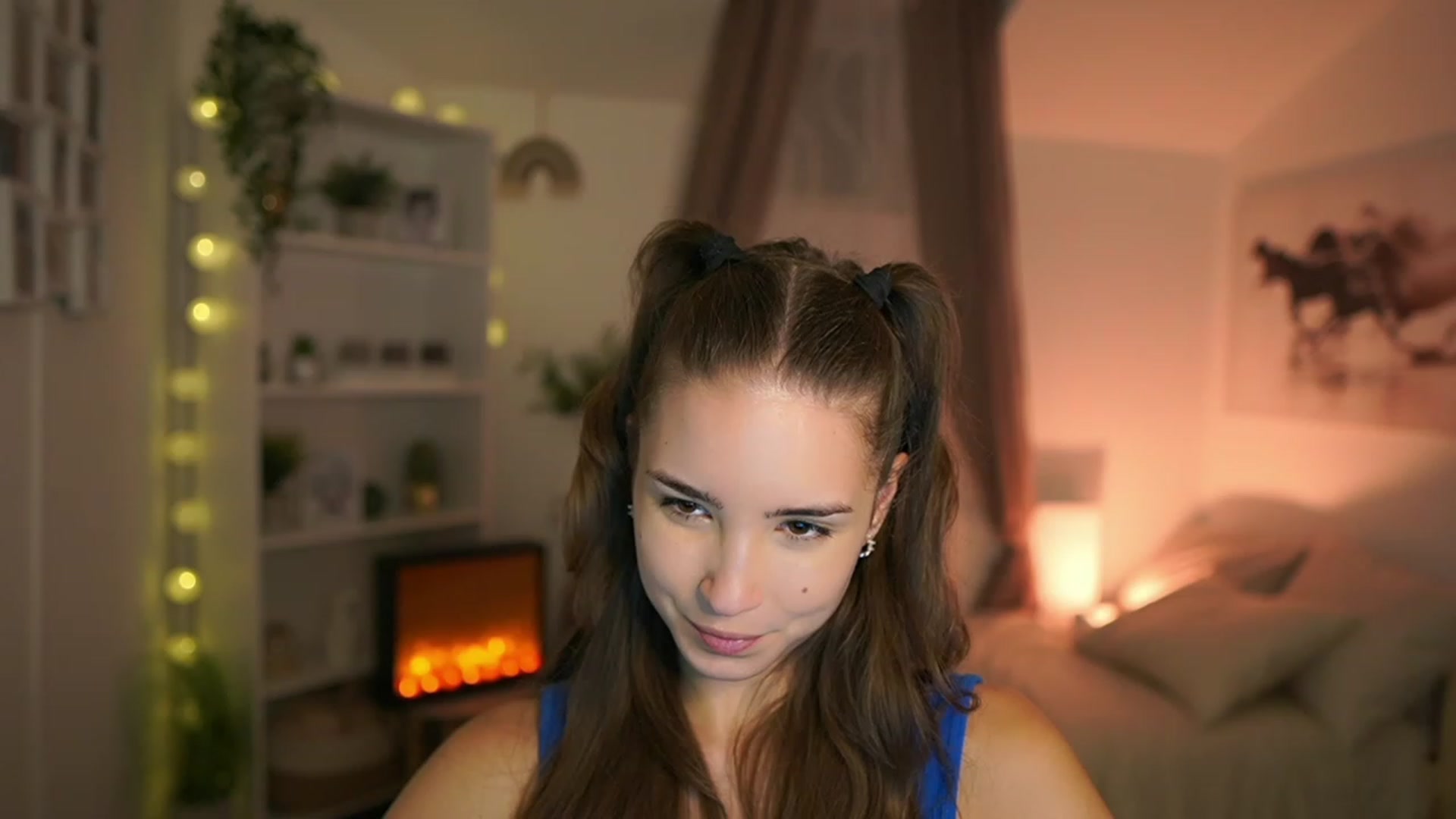 Gallery image thumbnail from Shy_jane's myfreecams stream on, 10/12/2023, 16:44 image 1 of 20