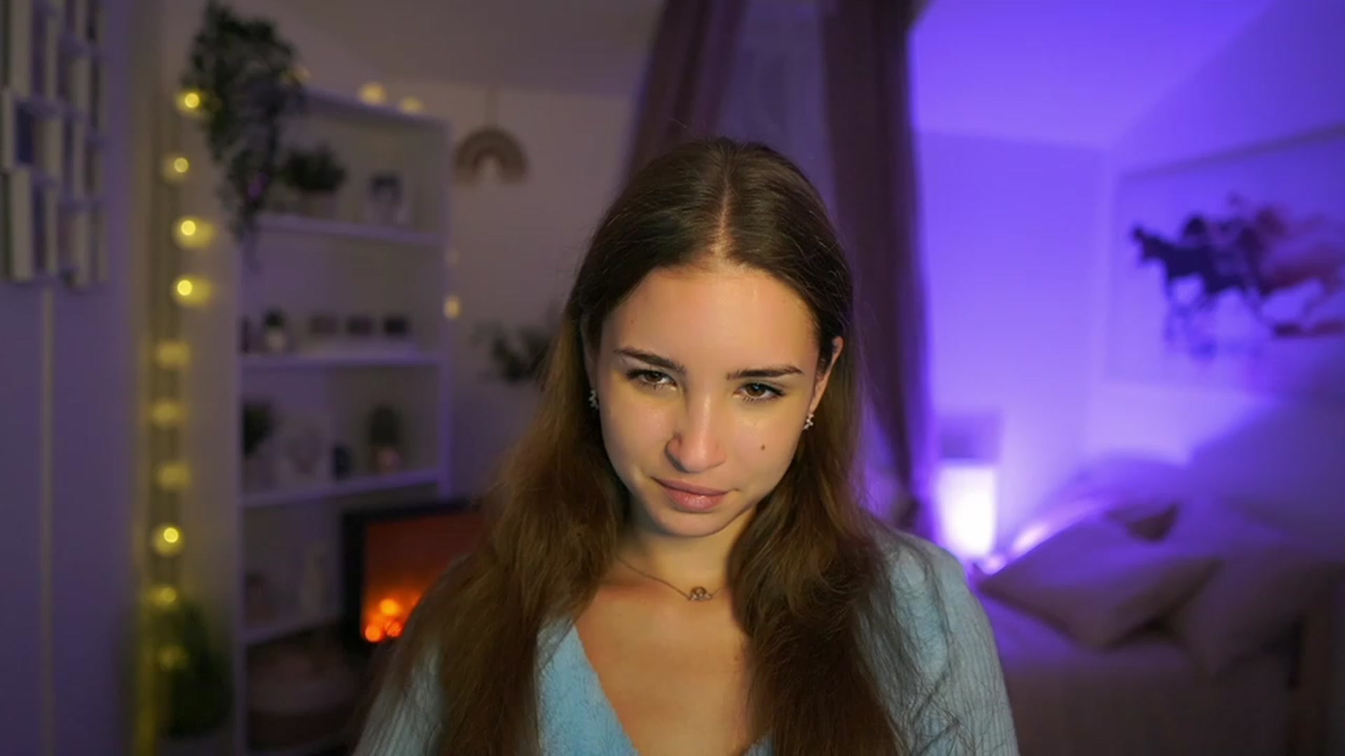 Gallery image thumbnail from Shy_jane's myfreecams stream on, 10/17/2023, 16:37 image 7 of 20