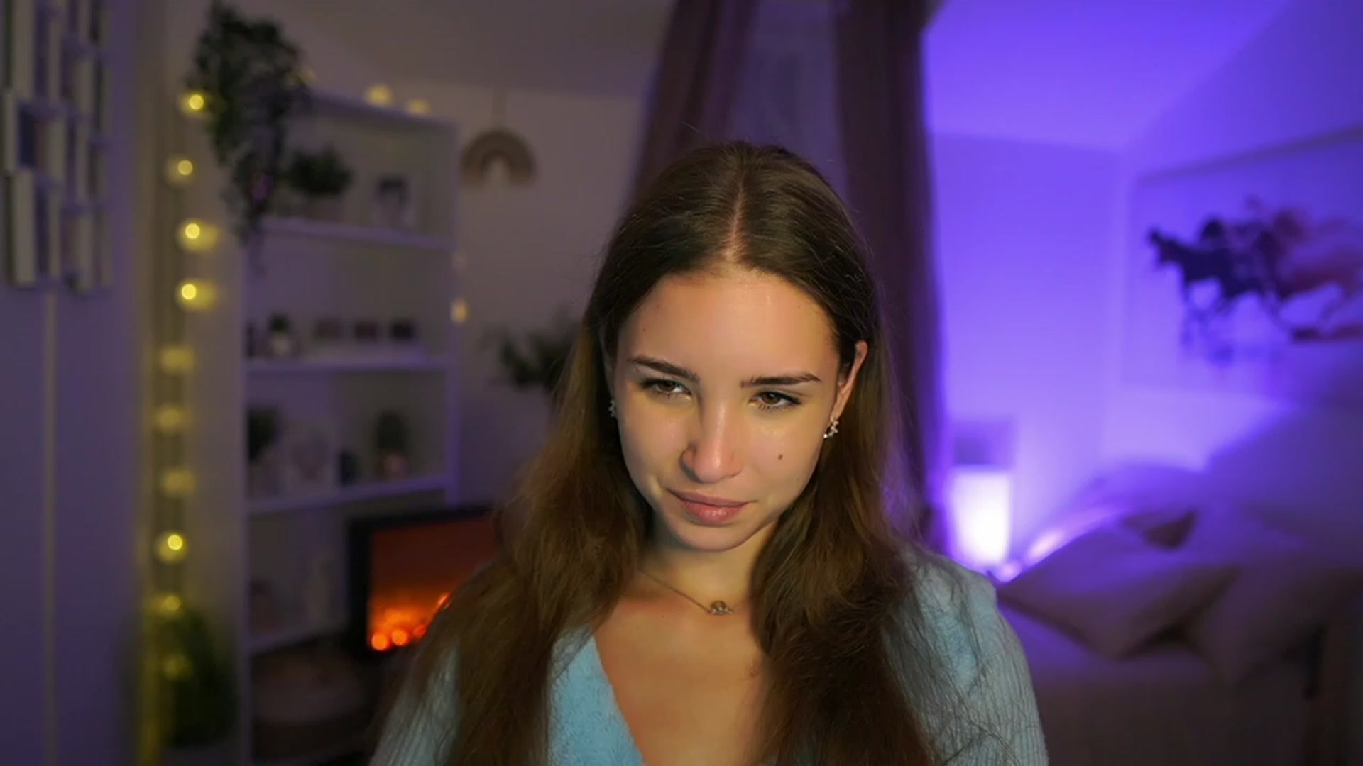 Gallery image thumbnail from Shy_jane's myfreecams stream on, 10/17/2023, 16:37 image 9 of 20