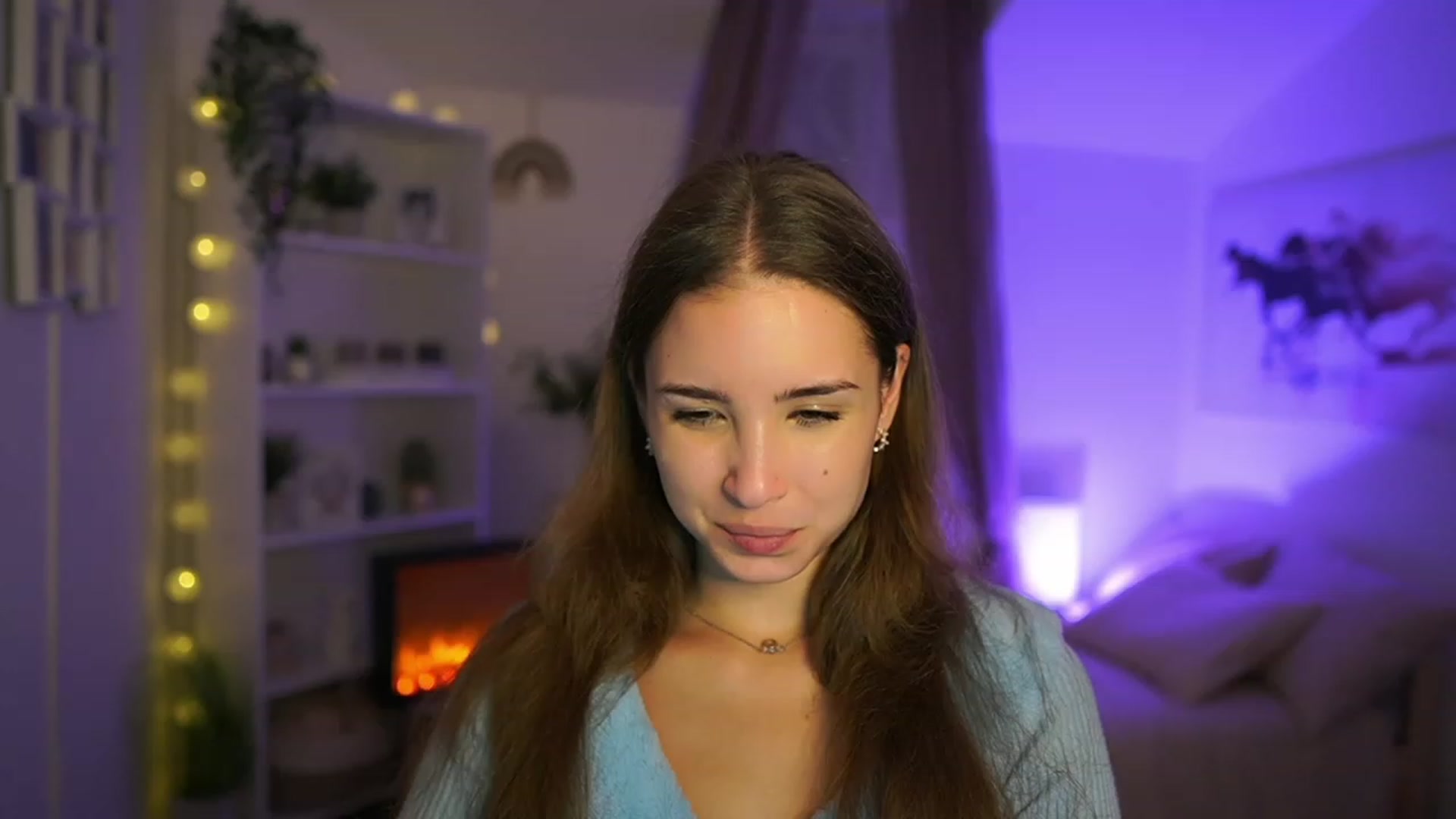 Gallery image thumbnail from Shy_jane's myfreecams stream on, 10/17/2023, 16:37 image 10 of 20