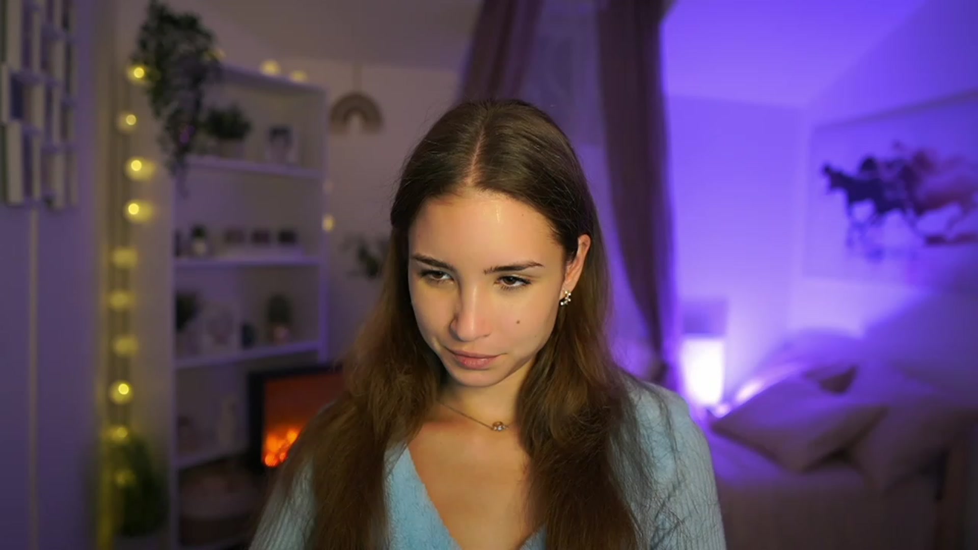 Gallery image thumbnail from Shy_jane's myfreecams stream on, 10/17/2023, 16:37 image 4 of 20