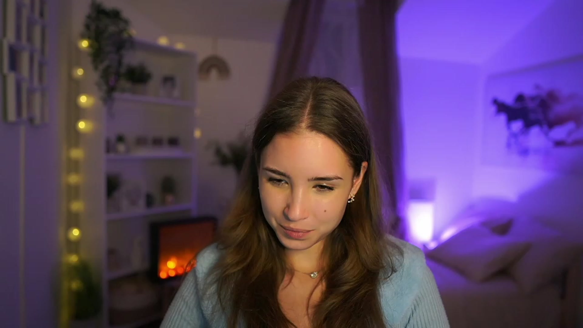 Gallery image thumbnail from Shy_jane's myfreecams stream on, 10/17/2023, 17:38 image 3 of 20