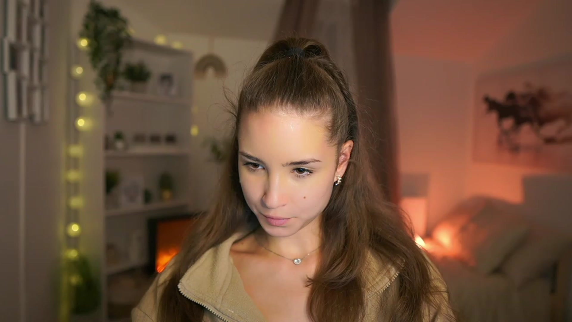 Gallery image thumbnail from Shy_jane's myfreecams stream on, 10/19/2023, 17:44 image 11 of 20