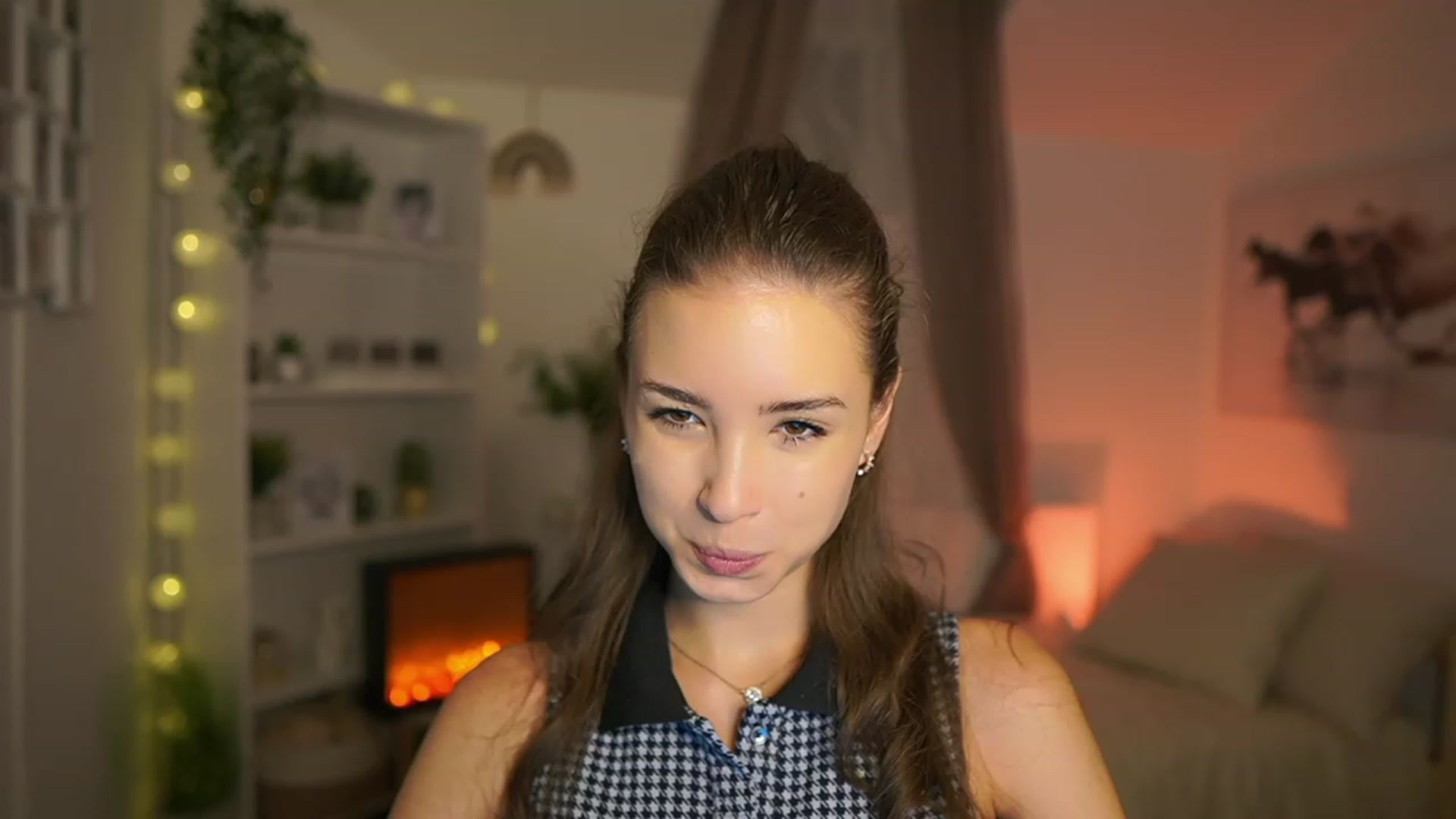 Gallery image thumbnail from Shy_jane's myfreecams stream on, 10/22/2023, 09:28 image 1 of 20