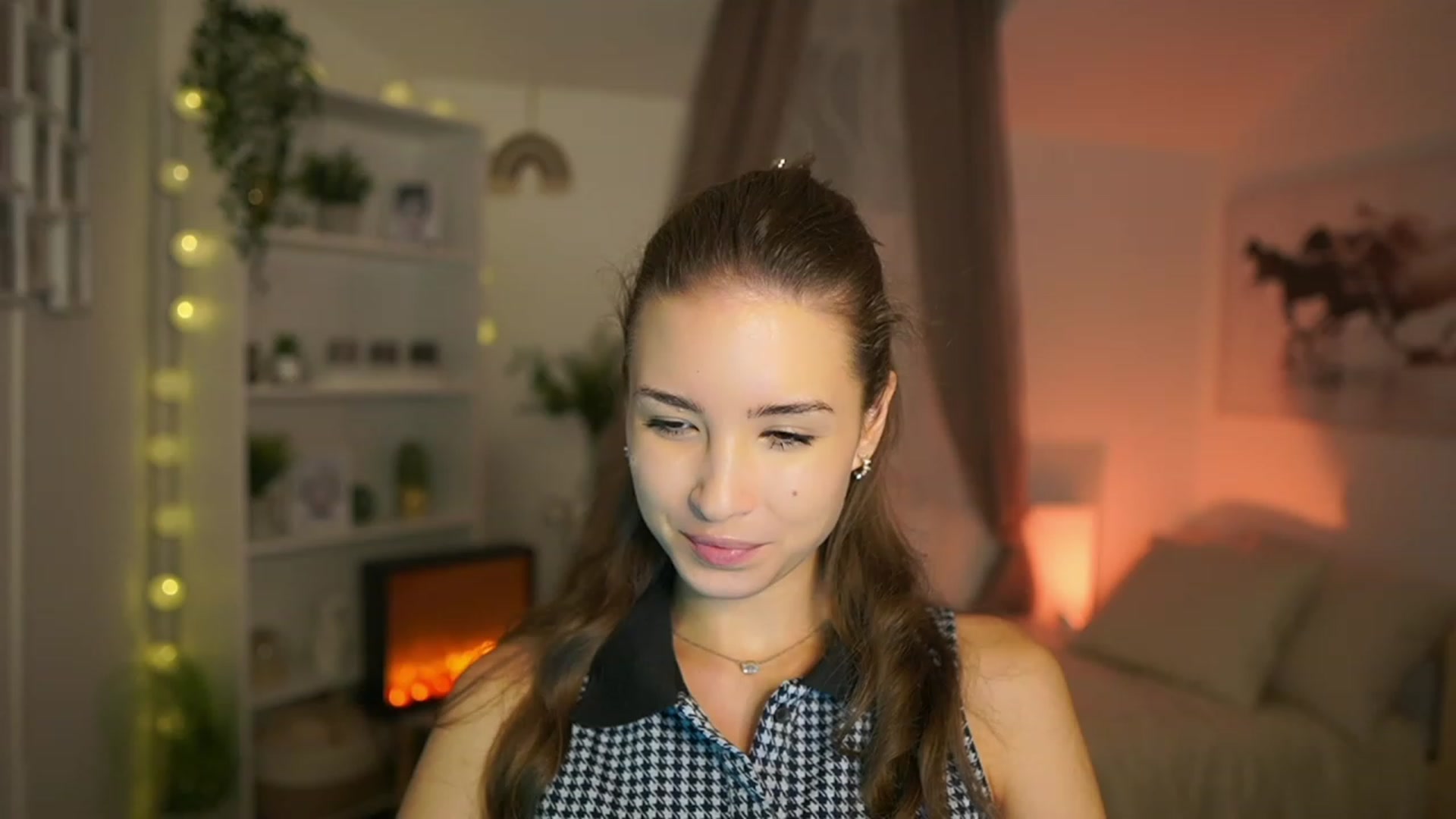 Gallery image thumbnail from Shy_jane's myfreecams stream on, 10/22/2023, 10:08 image 7 of 20