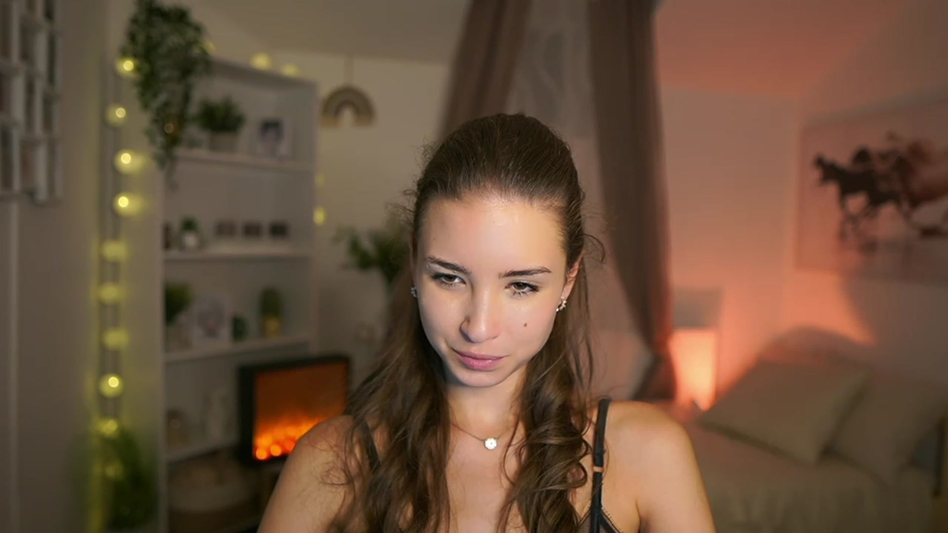 Gallery image thumbnail from Shy_jane's myfreecams stream on, 10/22/2023, 13:18 image 12 of 20