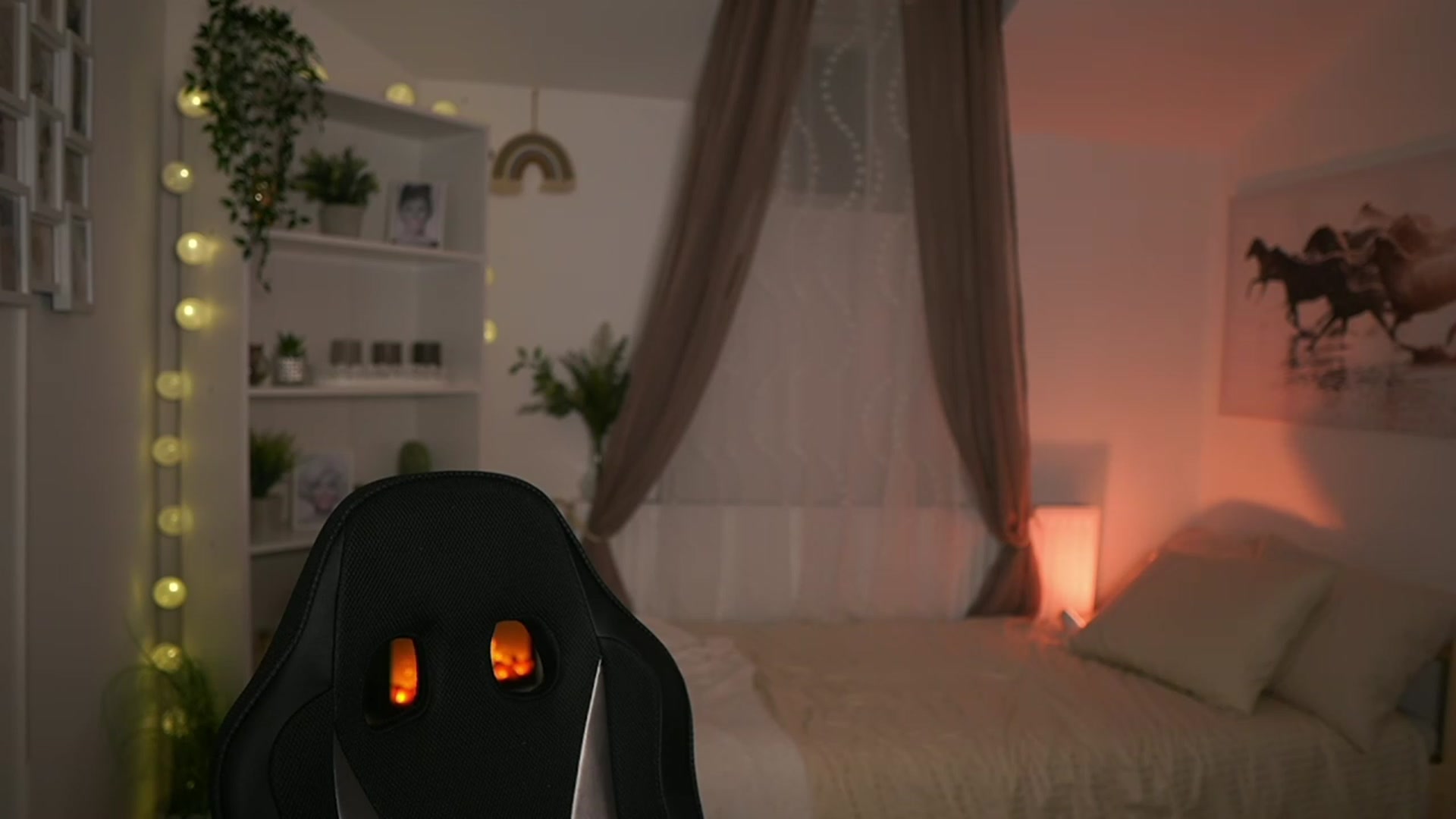 Gallery image thumbnail from Shy_jane's myfreecams stream on, 10/22/2023, 13:18 image 11 of 20