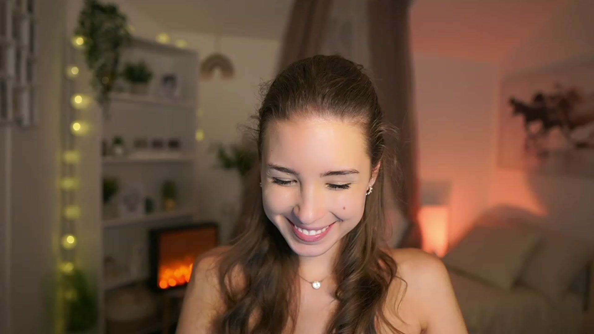 Gallery image thumbnail from Shy_jane's myfreecams stream on, 10/22/2023, 13:18 image 18 of 20