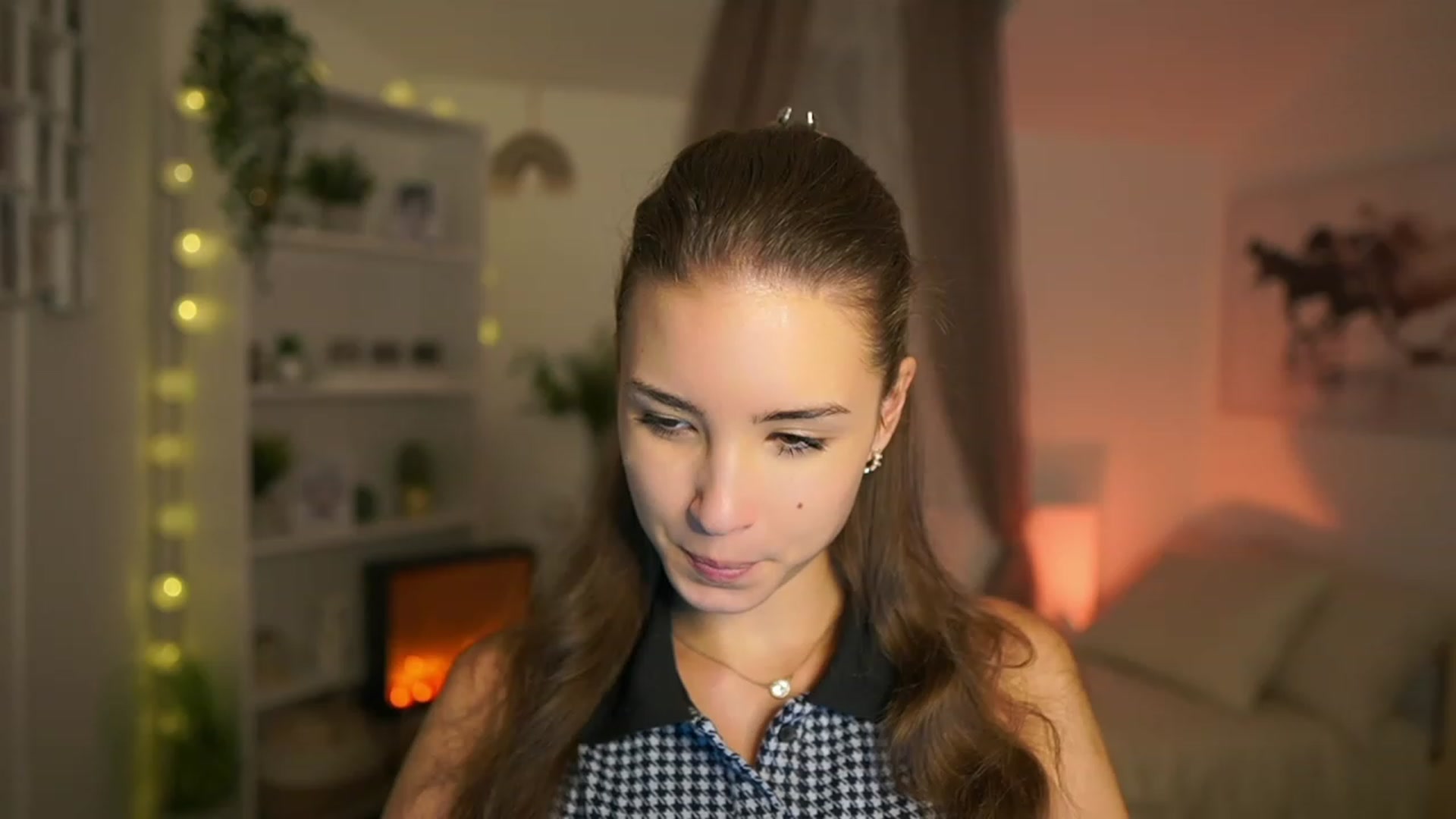 Gallery image thumbnail from Shy_jane's myfreecams stream on, 10/22/2023, 14:49 image 1 of 20