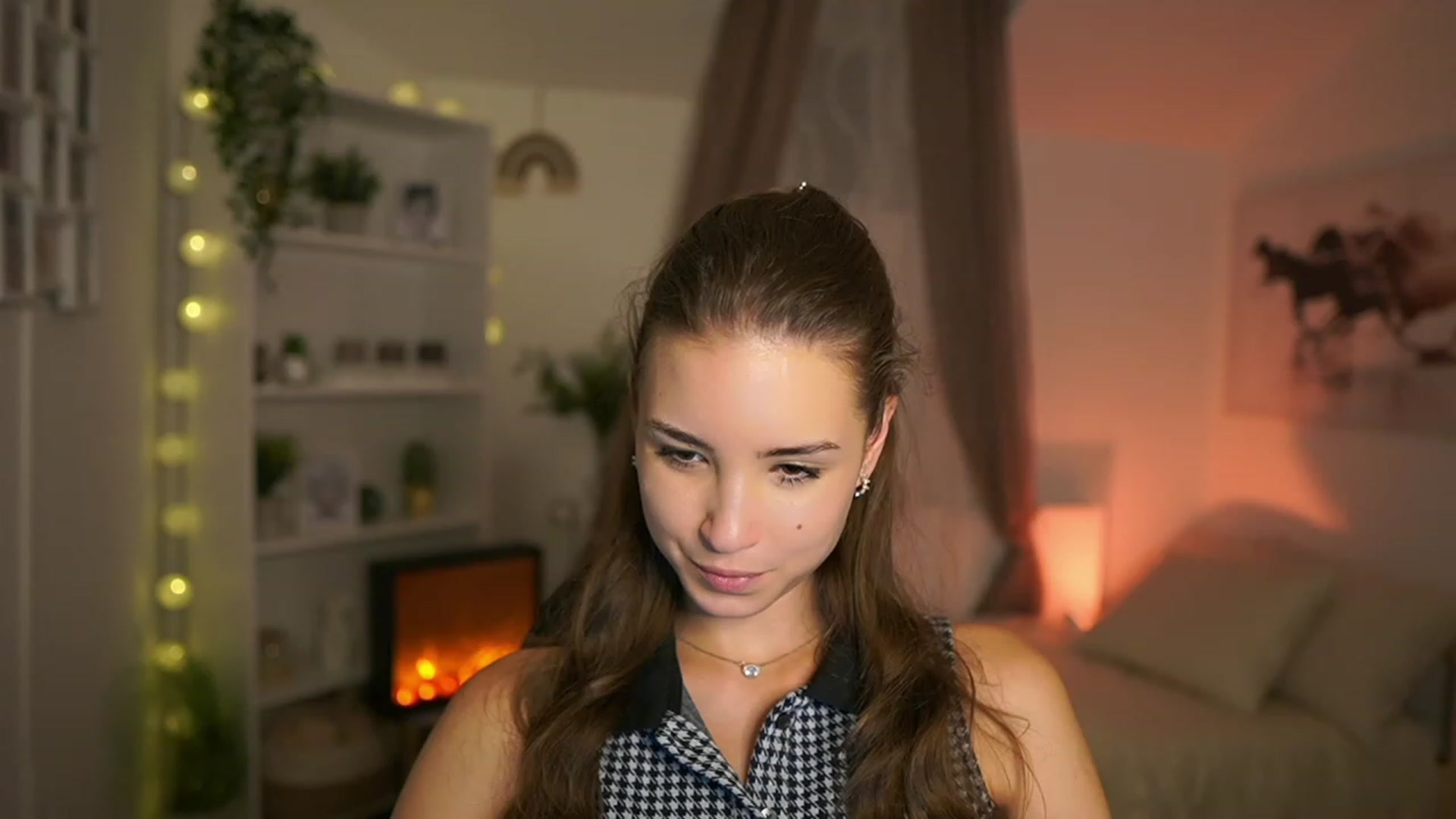 Gallery image thumbnail from Shy_jane's myfreecams stream on, 10/22/2023, 16:32 image 9 of 20