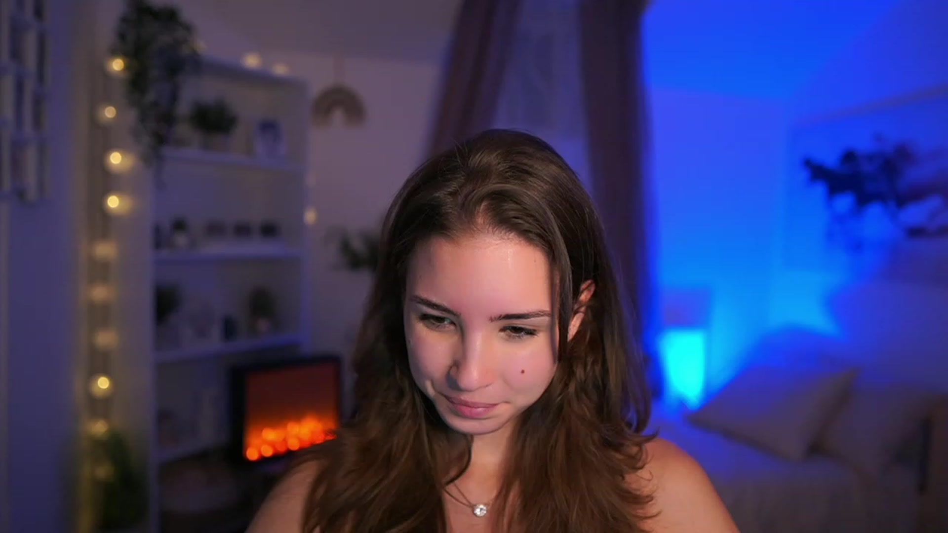 Gallery image thumbnail from Shy_jane's myfreecams stream on, 10/24/2023, 11:46 image 4 of 20