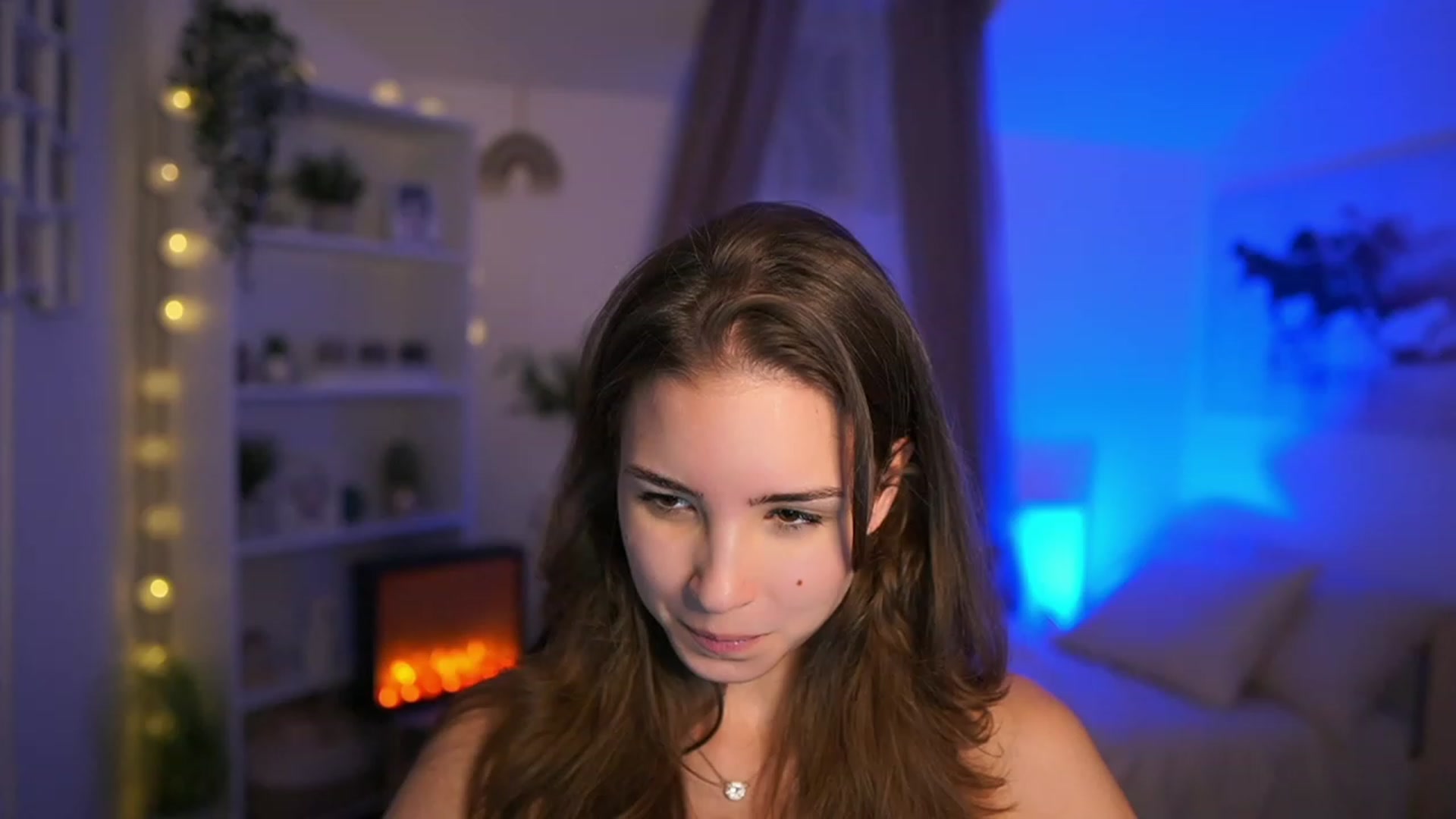 Gallery image thumbnail from Shy_jane's myfreecams stream on, 10/24/2023, 11:46 image 8 of 20