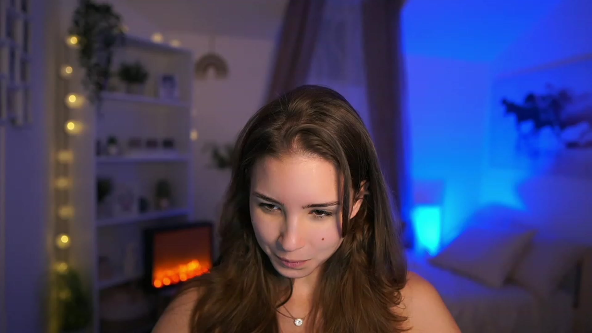 Gallery image thumbnail from Shy_jane's myfreecams stream on, 10/24/2023, 11:46 image 16 of 20