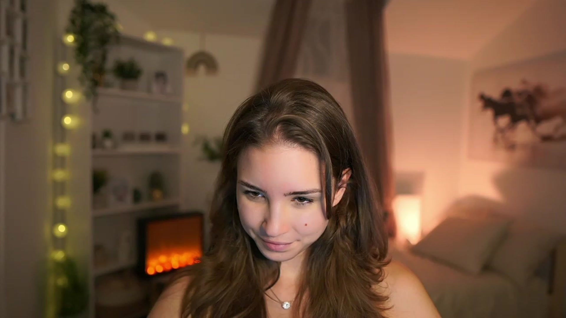 Gallery image thumbnail from Shy_jane's myfreecams stream on, 10/24/2023, 11:46 image 5 of 20