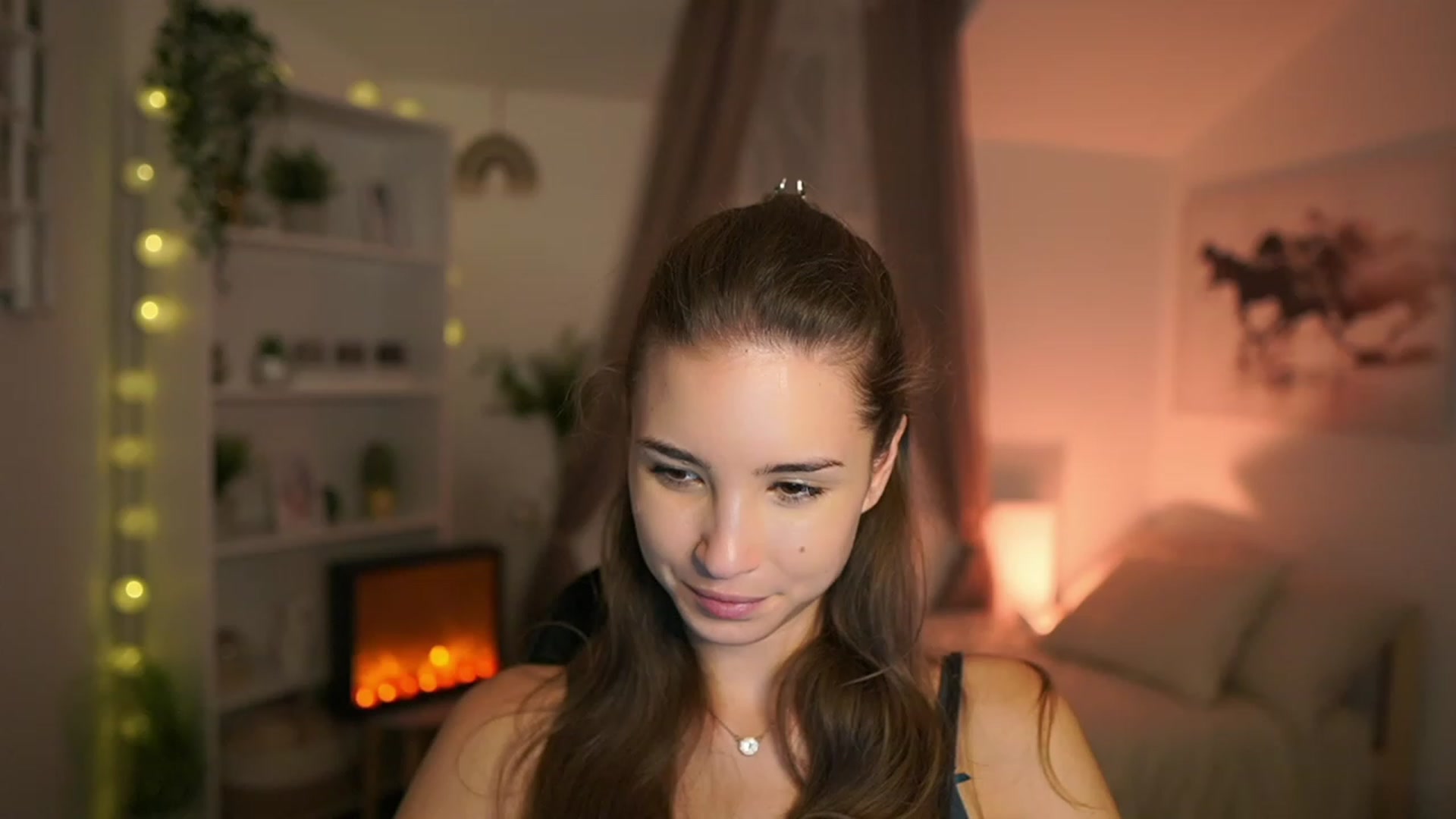 Gallery image thumbnail from Shy_jane's myfreecams stream on, 10/26/2023, 15:24 image 2 of 20