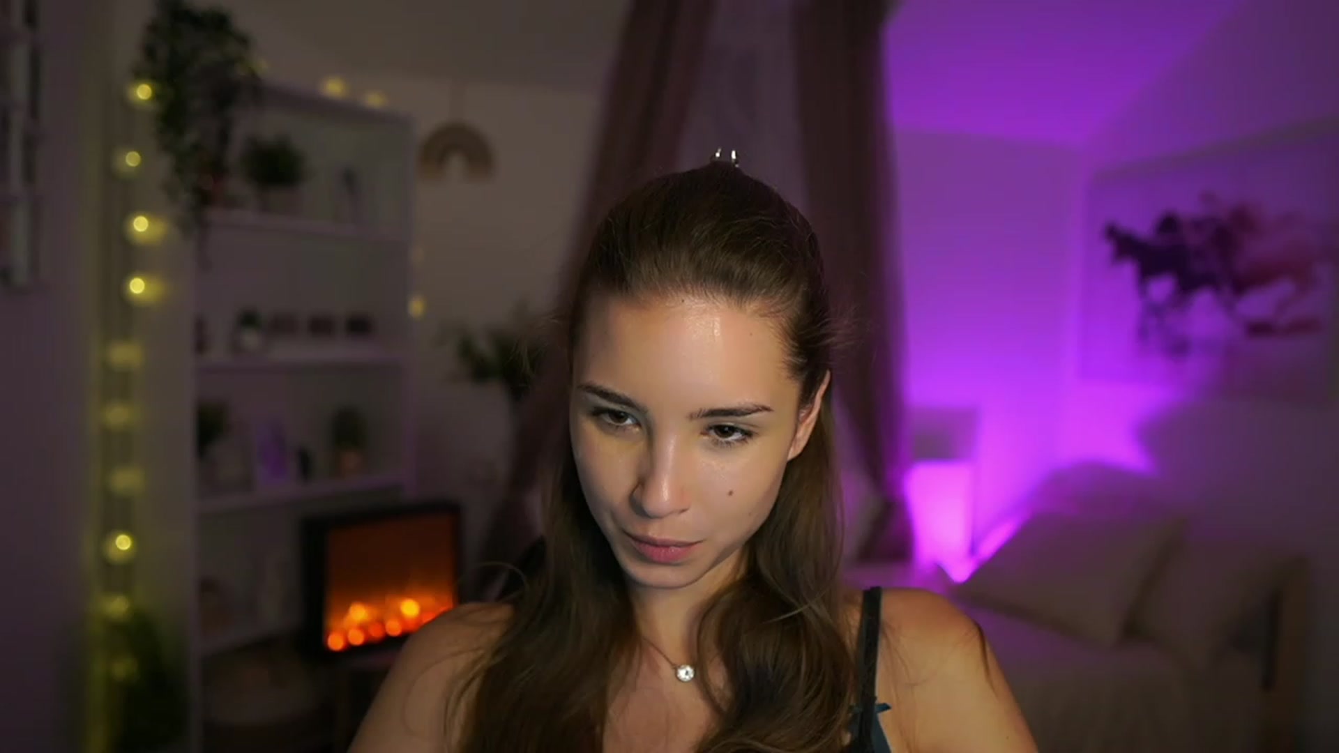 Gallery image thumbnail from Shy_jane's myfreecams stream on, 10/26/2023, 15:24 image 7 of 20
