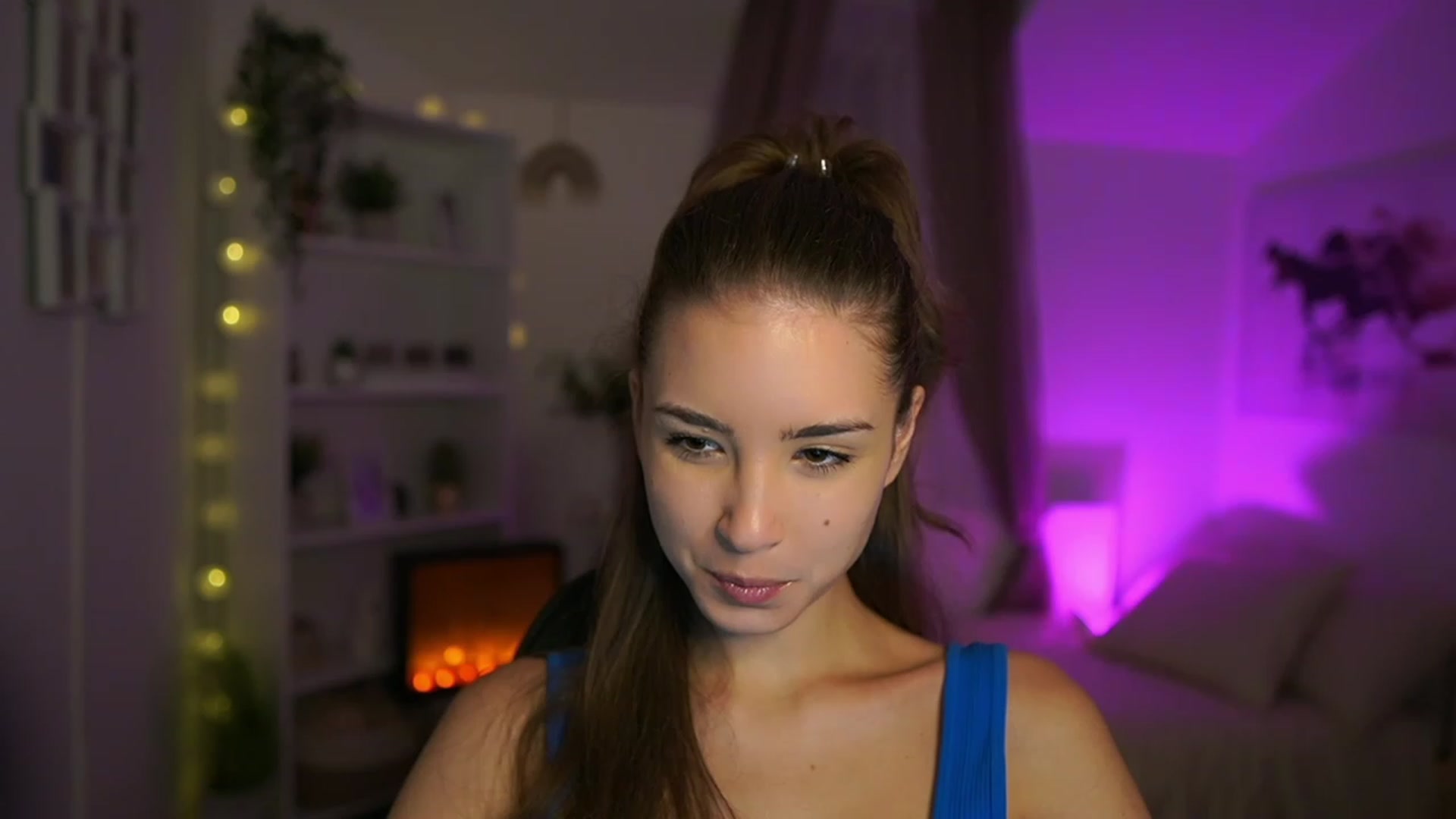 Gallery image thumbnail from Shy_jane's myfreecams stream on, 11/10/2023, 10:17 image 5 of 20