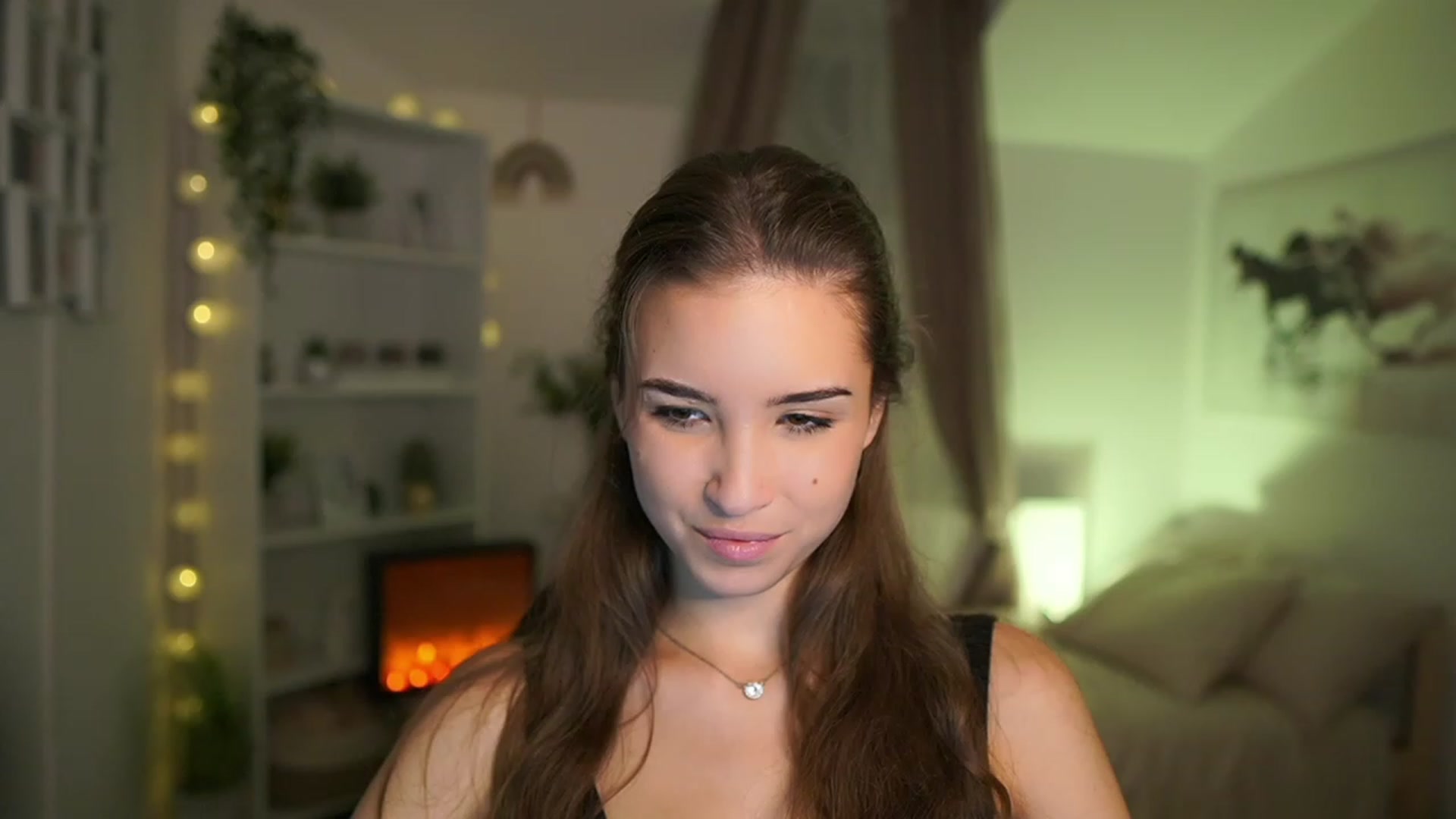 Gallery image thumbnail from Shy_jane's myfreecams stream on, 11/12/2023, 12:15 image 7 of 20