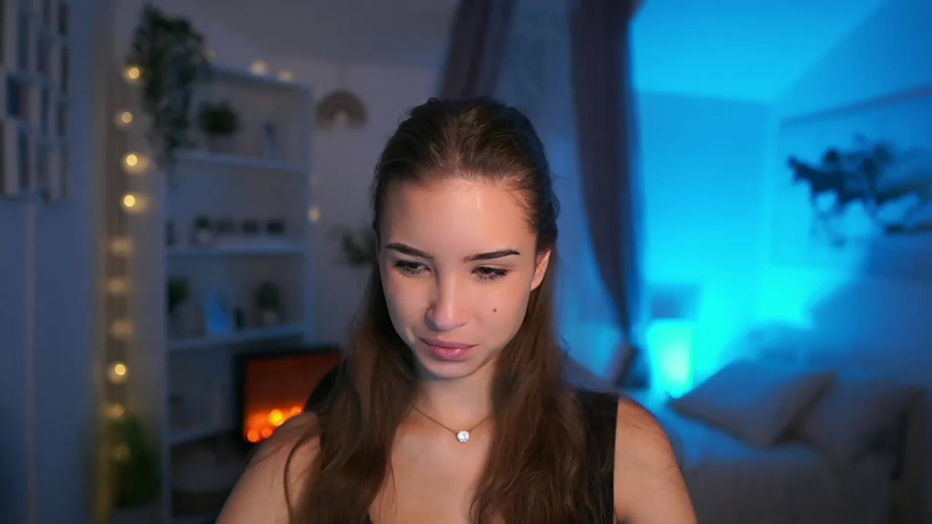 Gallery image thumbnail from Shy_jane's myfreecams stream on, 11/12/2023, 12:15 image 1 of 20