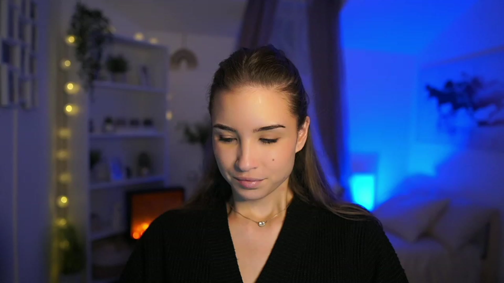 Gallery image thumbnail from Shy_jane's myfreecams stream on, 11/12/2023, 12:15 image 19 of 20