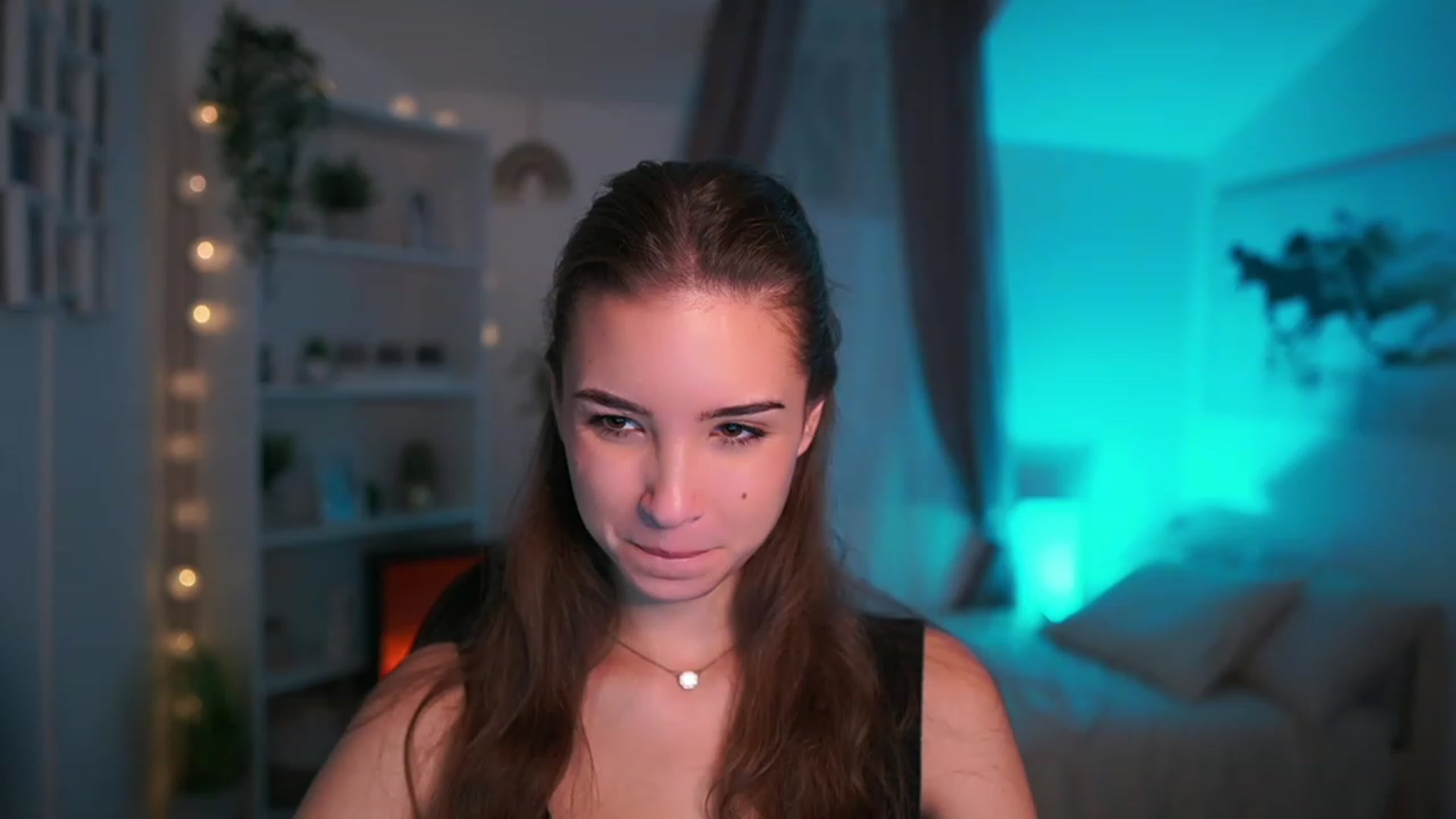 Gallery image thumbnail from Shy_jane's myfreecams stream on, 11/12/2023, 12:15 image 2 of 20
