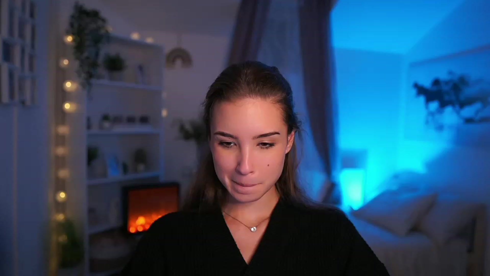 Gallery image thumbnail from Shy_jane's myfreecams stream on, 11/12/2023, 14:05 image 12 of 20