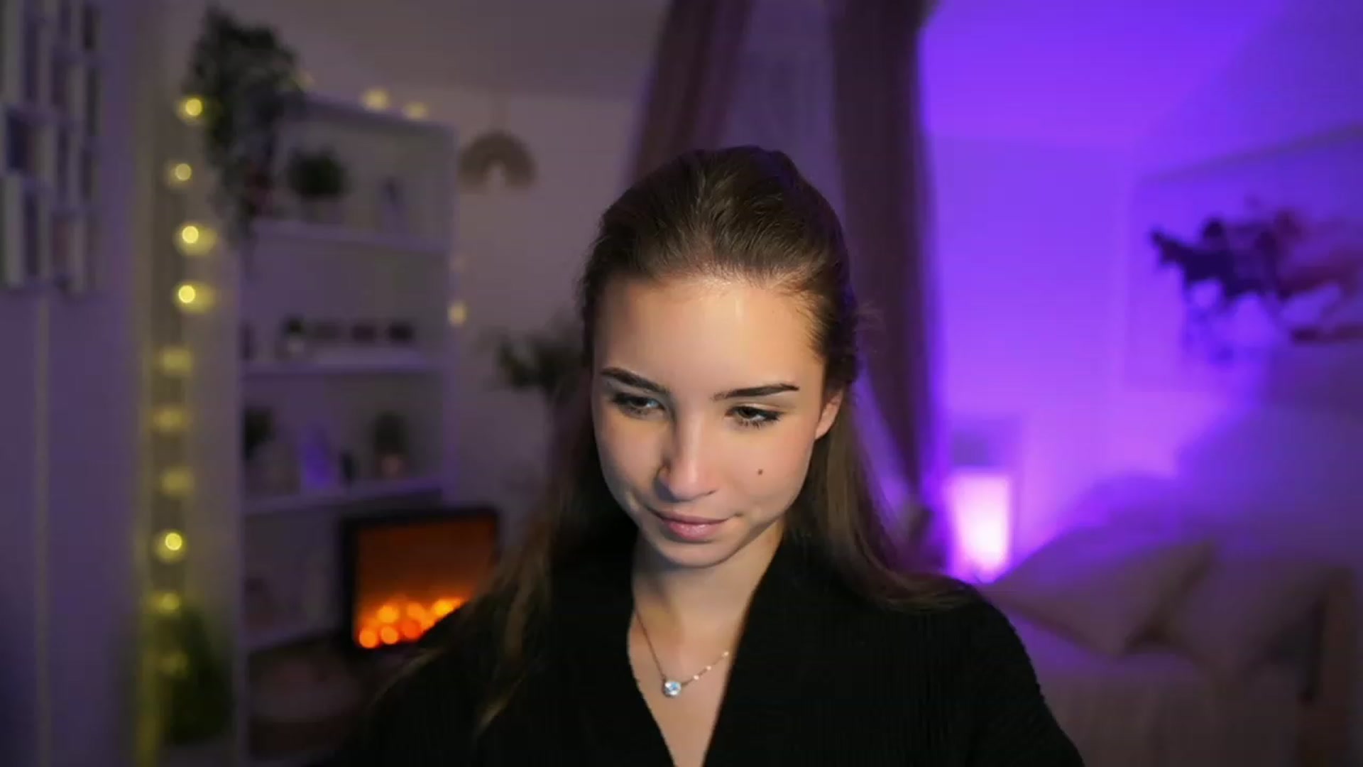Gallery image thumbnail from Shy_jane's myfreecams stream on, 11/12/2023, 14:05 image 5 of 20