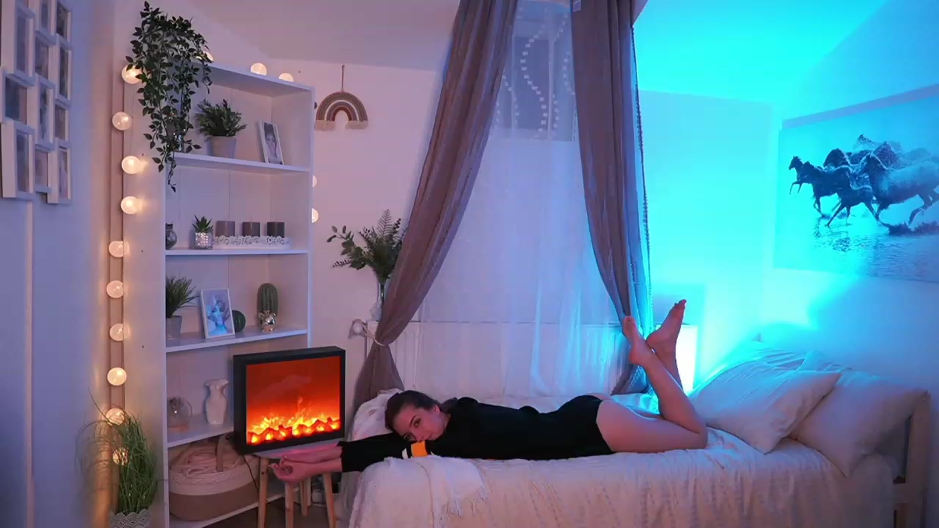 Gallery image thumbnail from Shy_jane's myfreecams stream on, 11/12/2023, 14:05 image 8 of 20