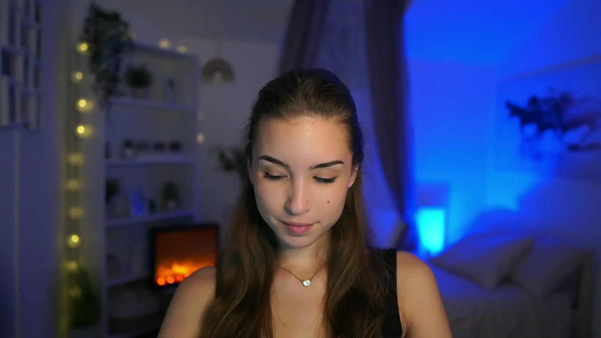 Gallery image thumbnail from Shy_jane's myfreecams stream on, 11/12/2023, 15:34 image 18 of 20