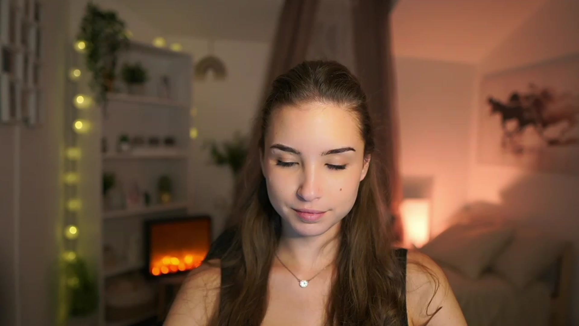 Gallery image thumbnail from Shy_jane's myfreecams stream on, 11/12/2023, 15:34 image 9 of 20