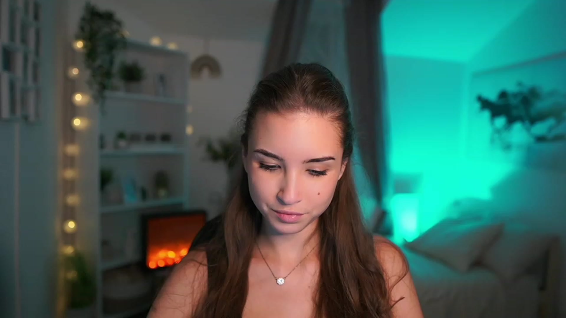 Gallery image thumbnail from Shy_jane's myfreecams stream on, 11/12/2023, 15:34 image 2 of 20