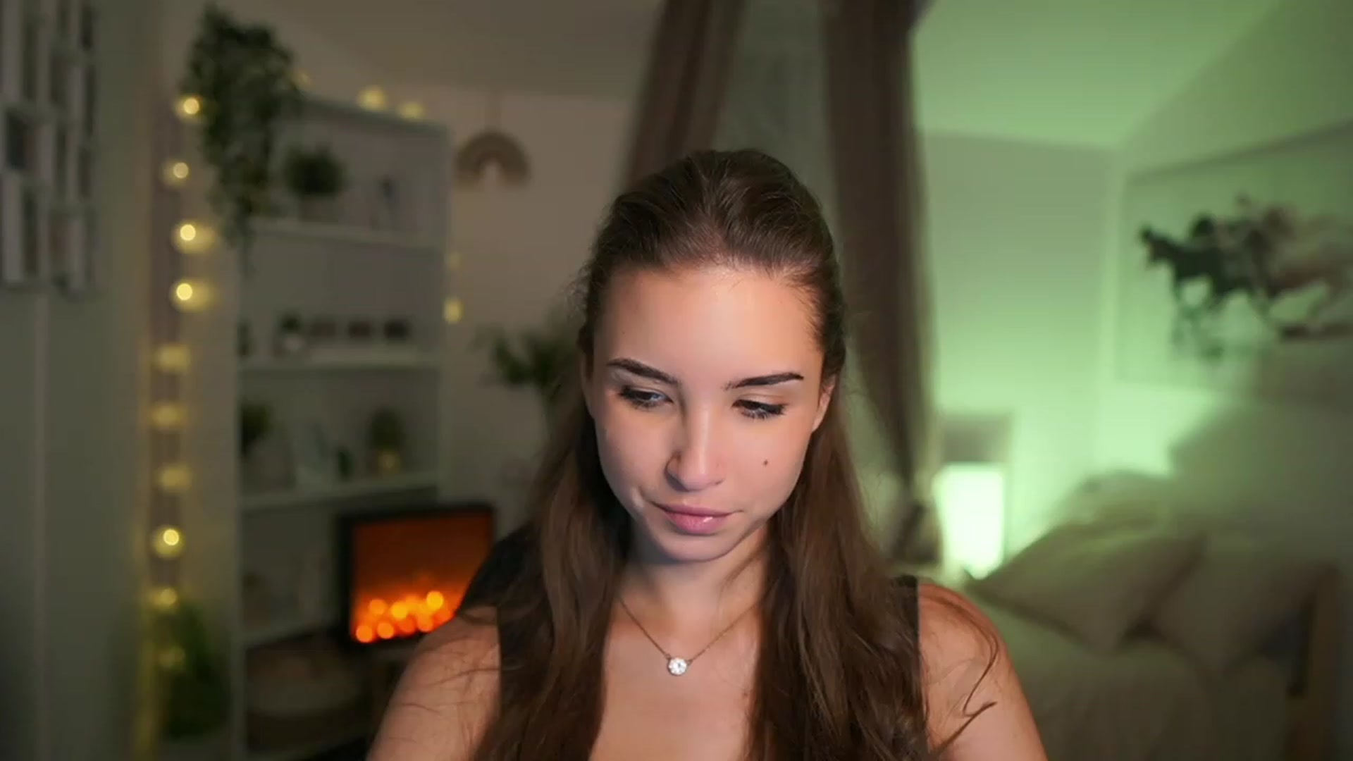 Gallery image thumbnail from Shy_jane's myfreecams stream on, 11/12/2023, 15:34 image 6 of 20