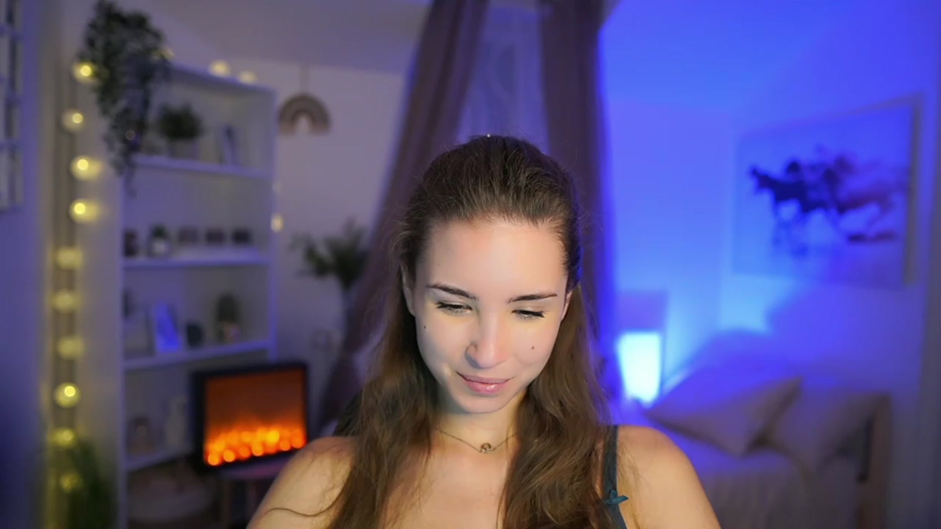Gallery image thumbnail from Shy_jane's myfreecams stream on, 11/14/2023, 15:29 image 15 of 20