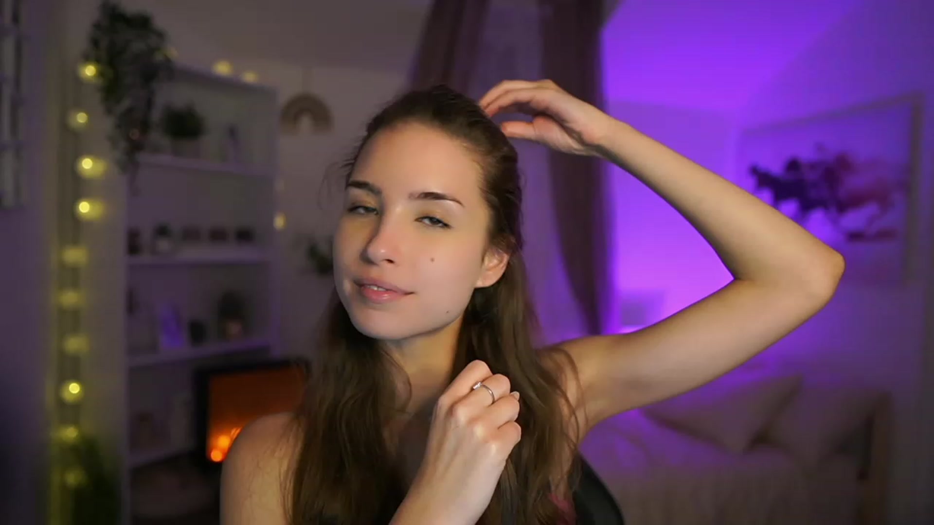 Gallery image thumbnail from Shy_jane's myfreecams stream on, 11/14/2023, 15:29 image 8 of 20