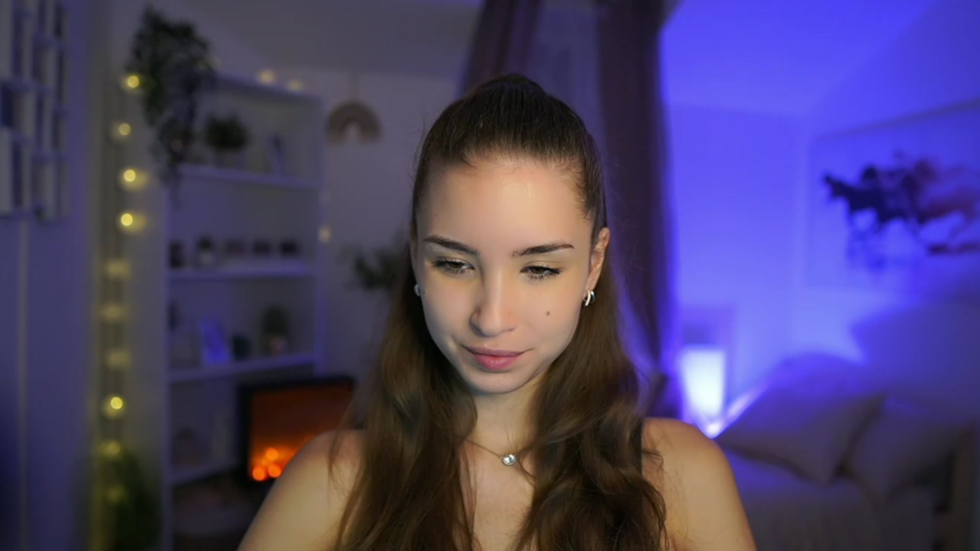 Gallery image thumbnail from Shy_jane's myfreecams stream on, 11/19/2023, 11:11 image 3 of 20