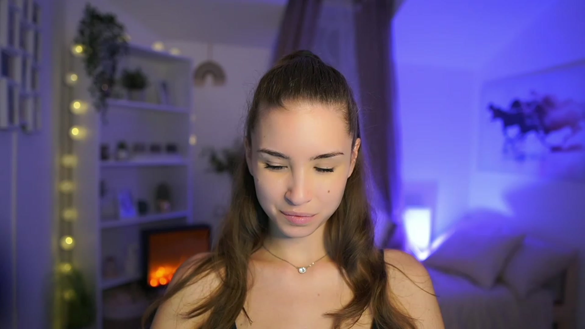Gallery image thumbnail from Shy_jane's myfreecams stream on, 11/19/2023, 14:46 image 1 of 20