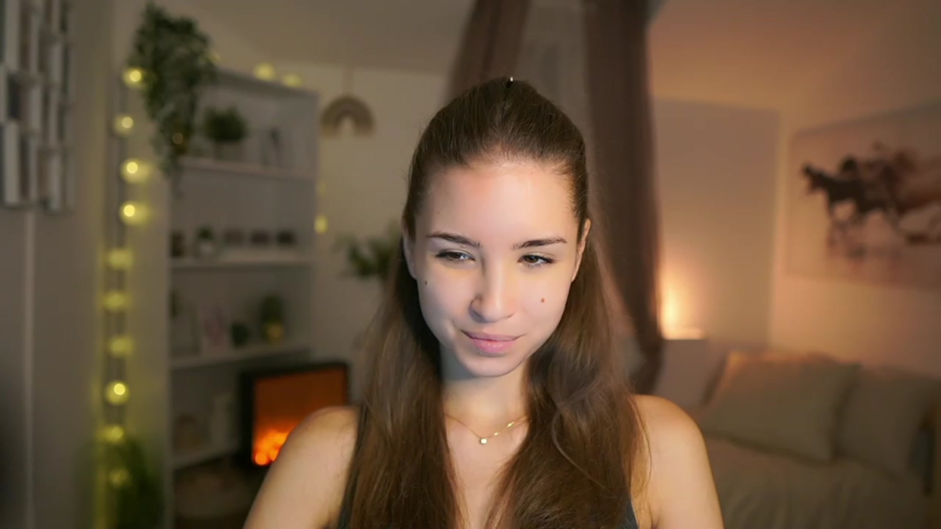 Gallery image thumbnail from Shy_jane's myfreecams stream on, 11/21/2023, 10:28 image 17 of 20