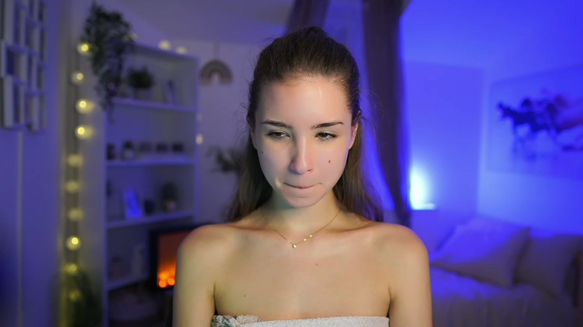 Gallery image thumbnail from Shy_jane's myfreecams stream on, 11/21/2023, 14:15 image 11 of 20