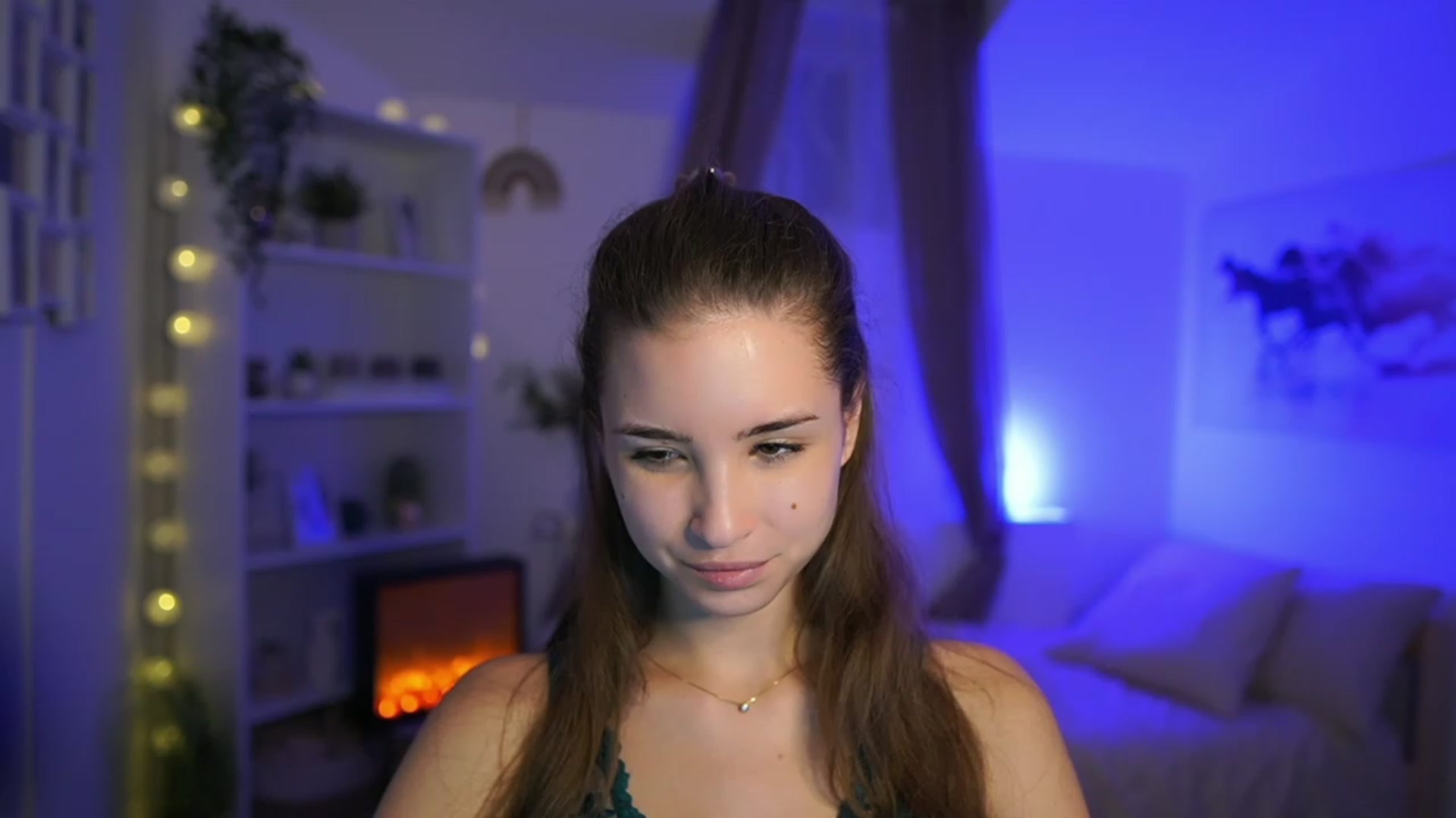 Gallery image thumbnail from Shy_jane's myfreecams stream on, 11/21/2023, 17:02 image 2 of 20
