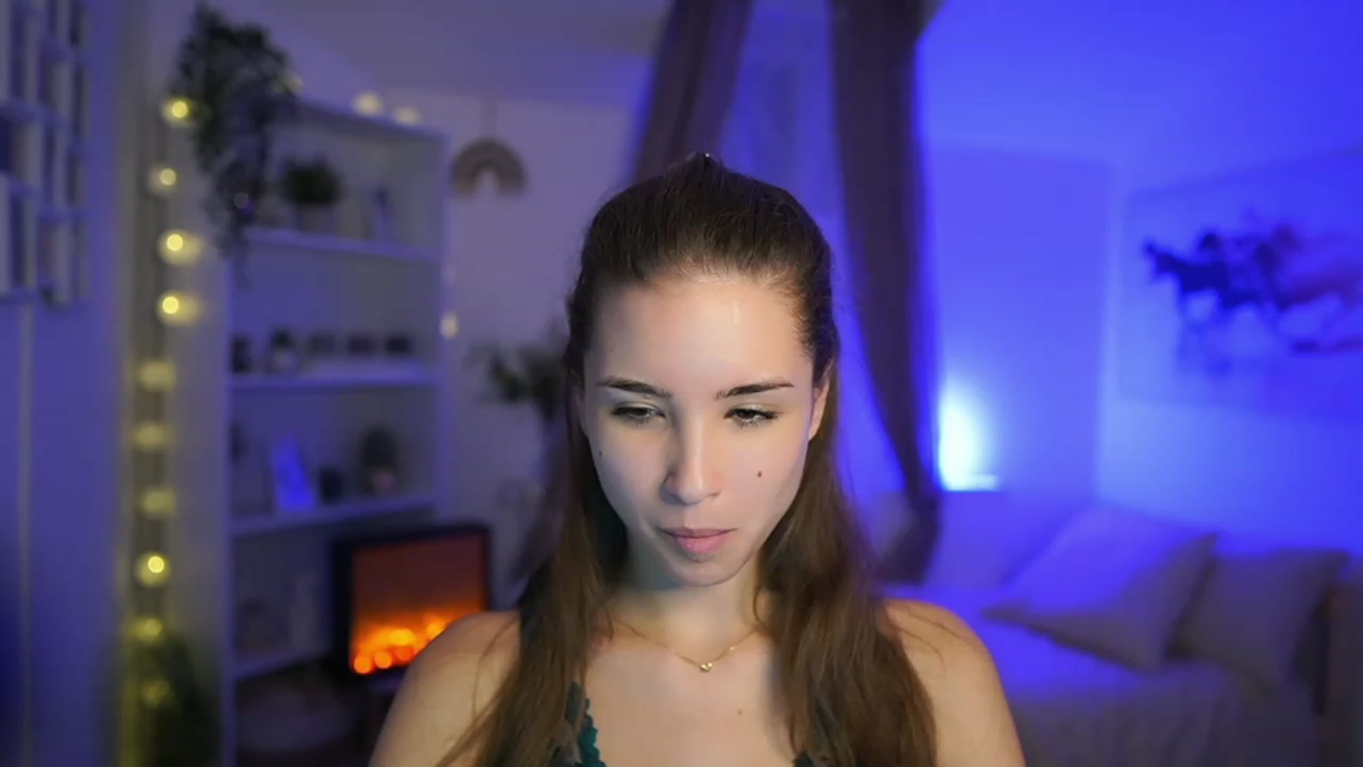 Gallery image thumbnail from Shy_jane's myfreecams stream on, 11/21/2023, 17:02 image 1 of 20