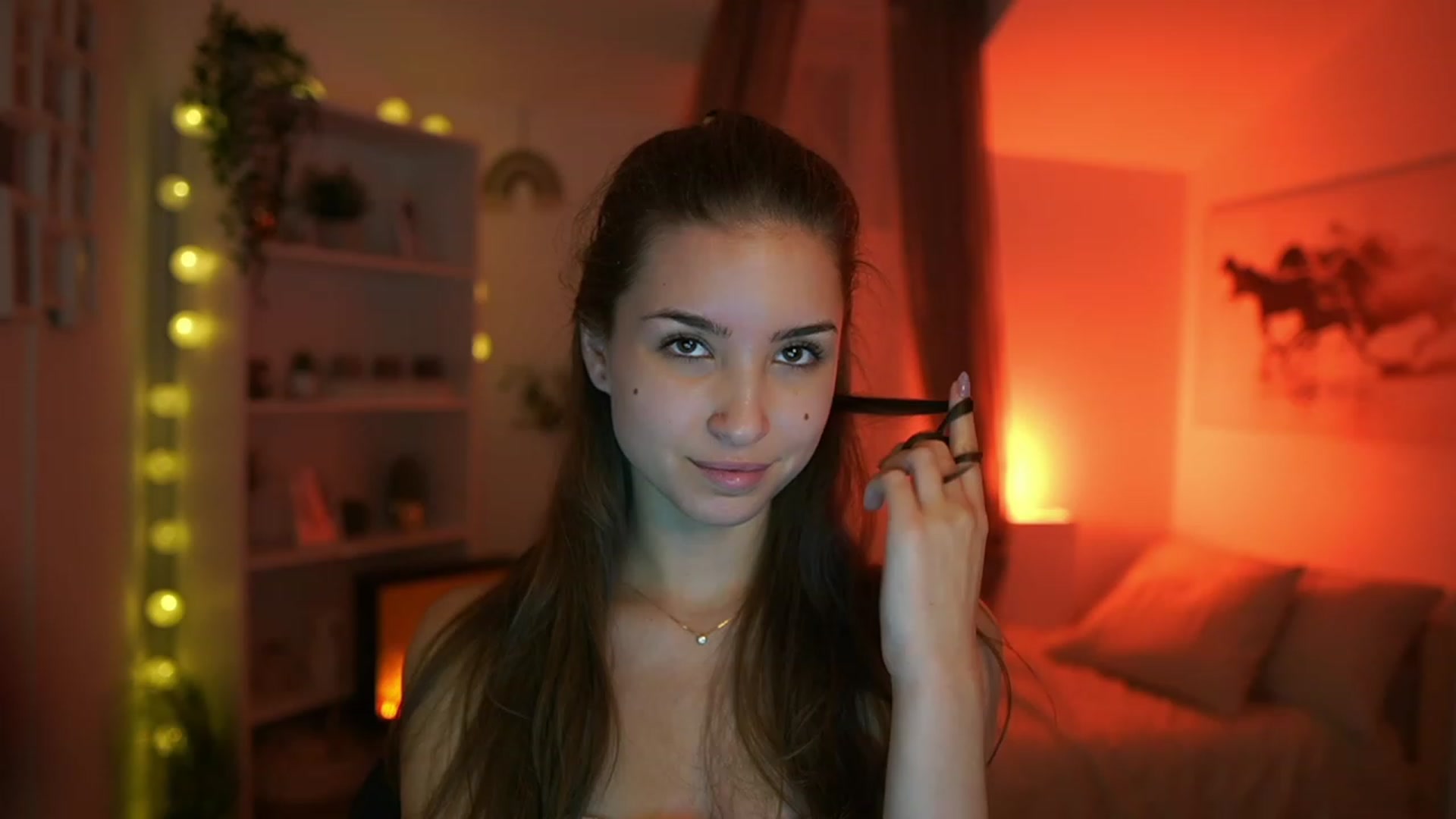 Gallery image thumbnail from Shy_jane's myfreecams stream on, 11/21/2023, 17:37 image 13 of 20