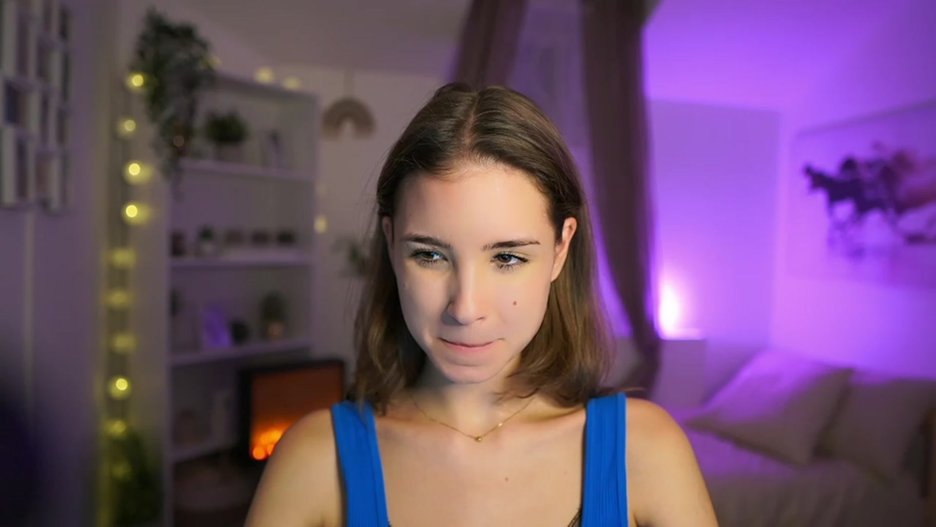 Gallery image thumbnail from Shy_jane's myfreecams stream on, 11/23/2023, 13:15 image 4 of 20